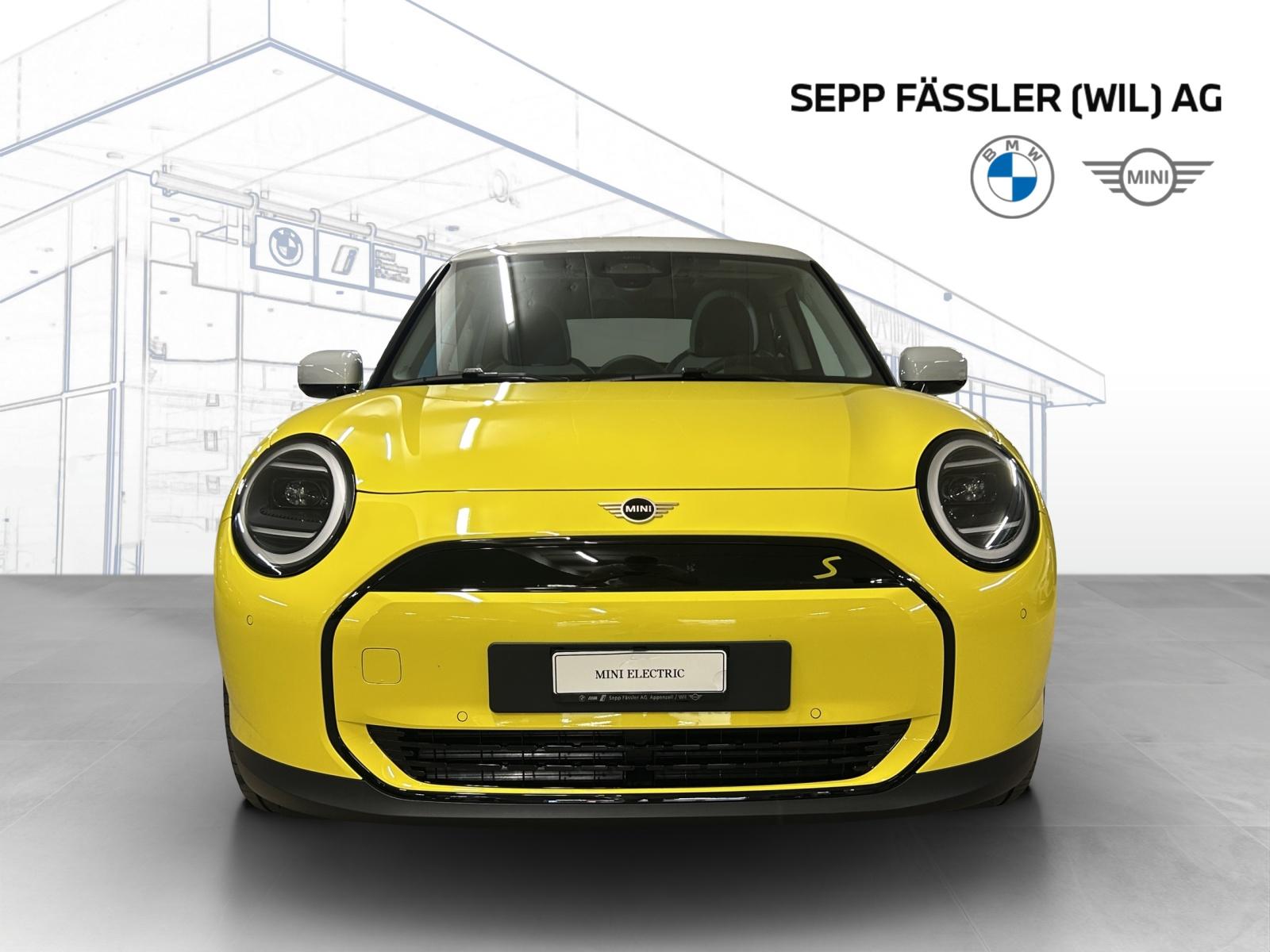 MINI Cooper SE J01-image-11
