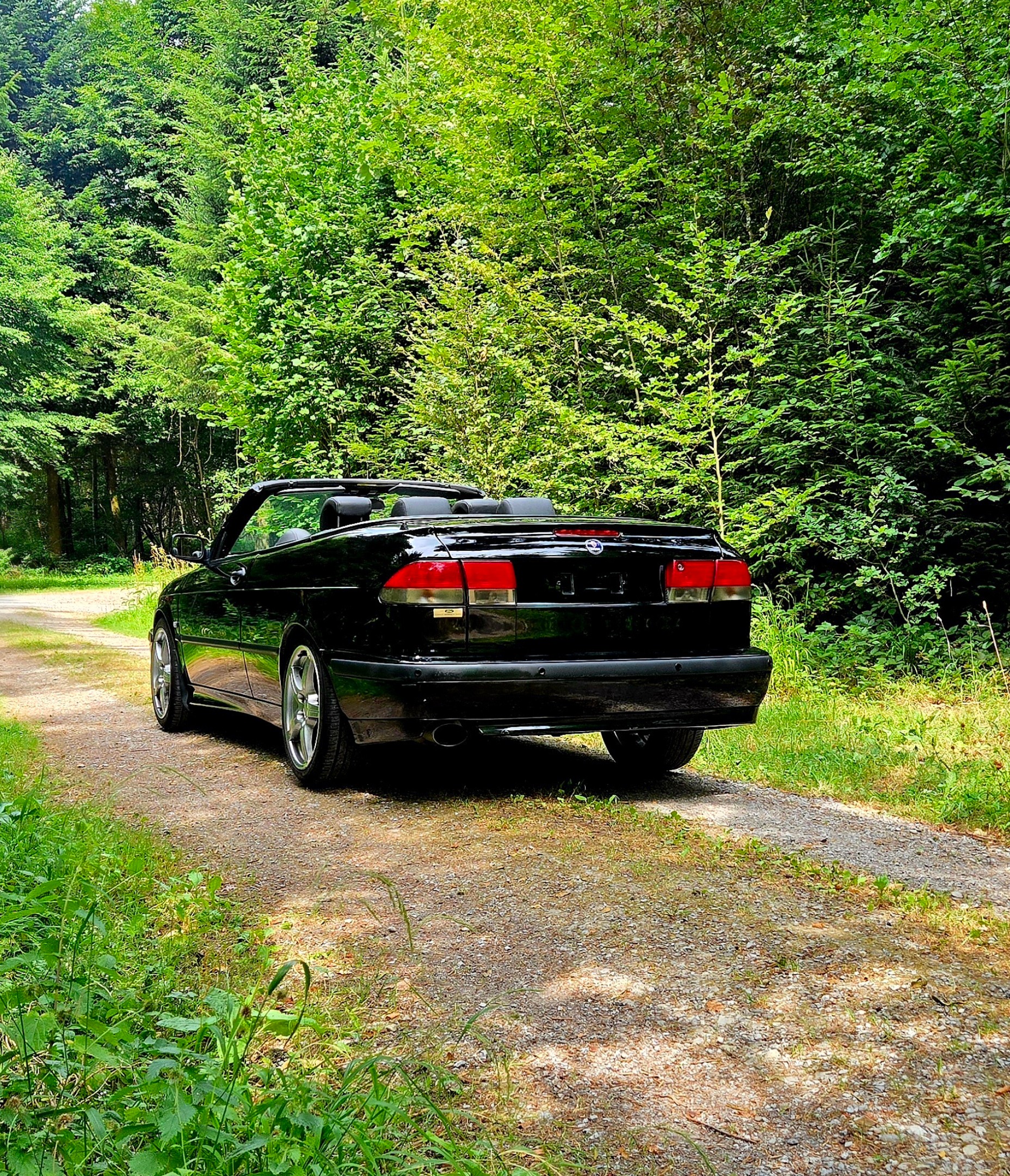 SAAB 9-3 2.0i-16 LPT-image-1