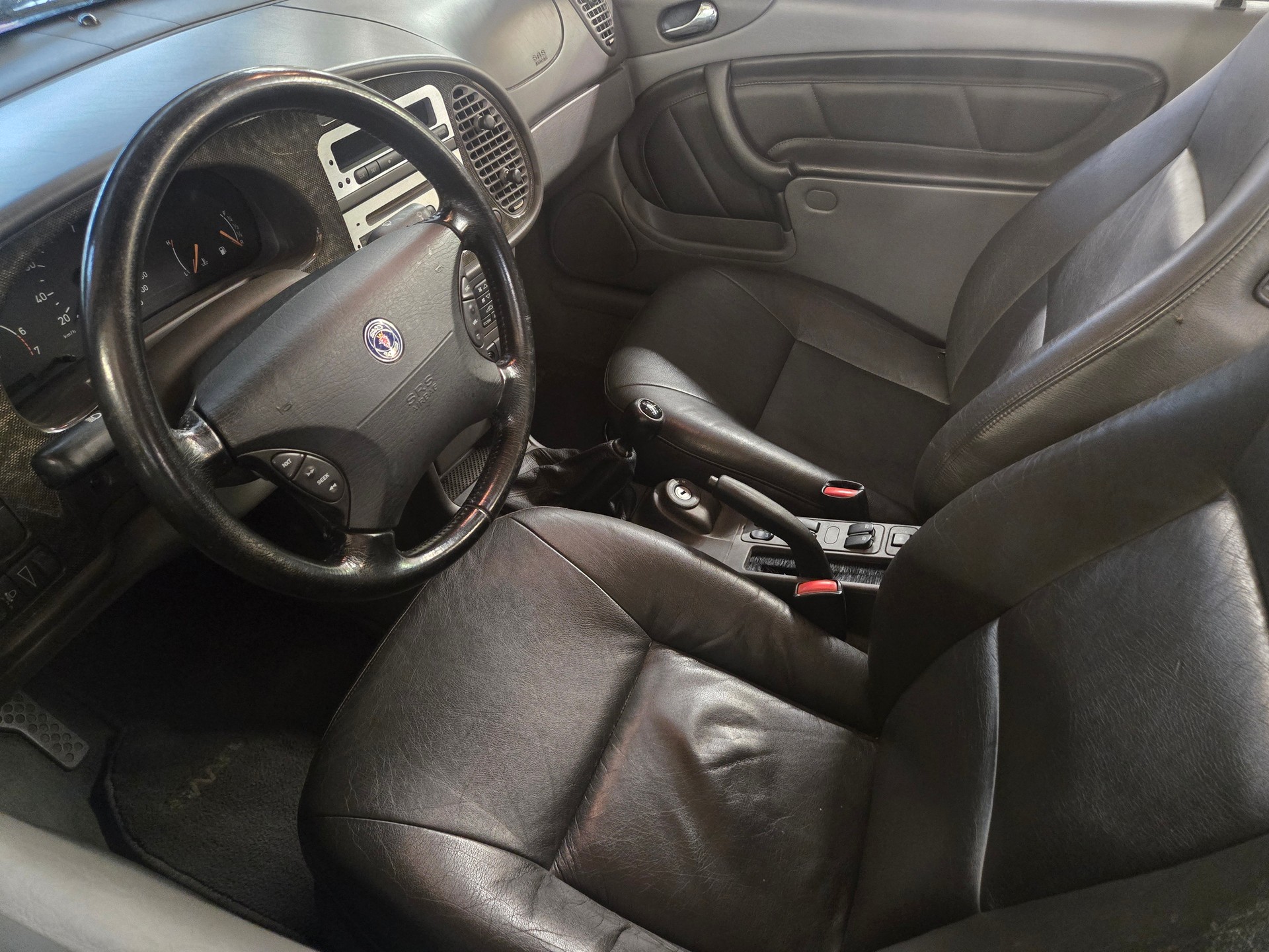 SAAB 9-3 2.0i-16 LPT-image-7