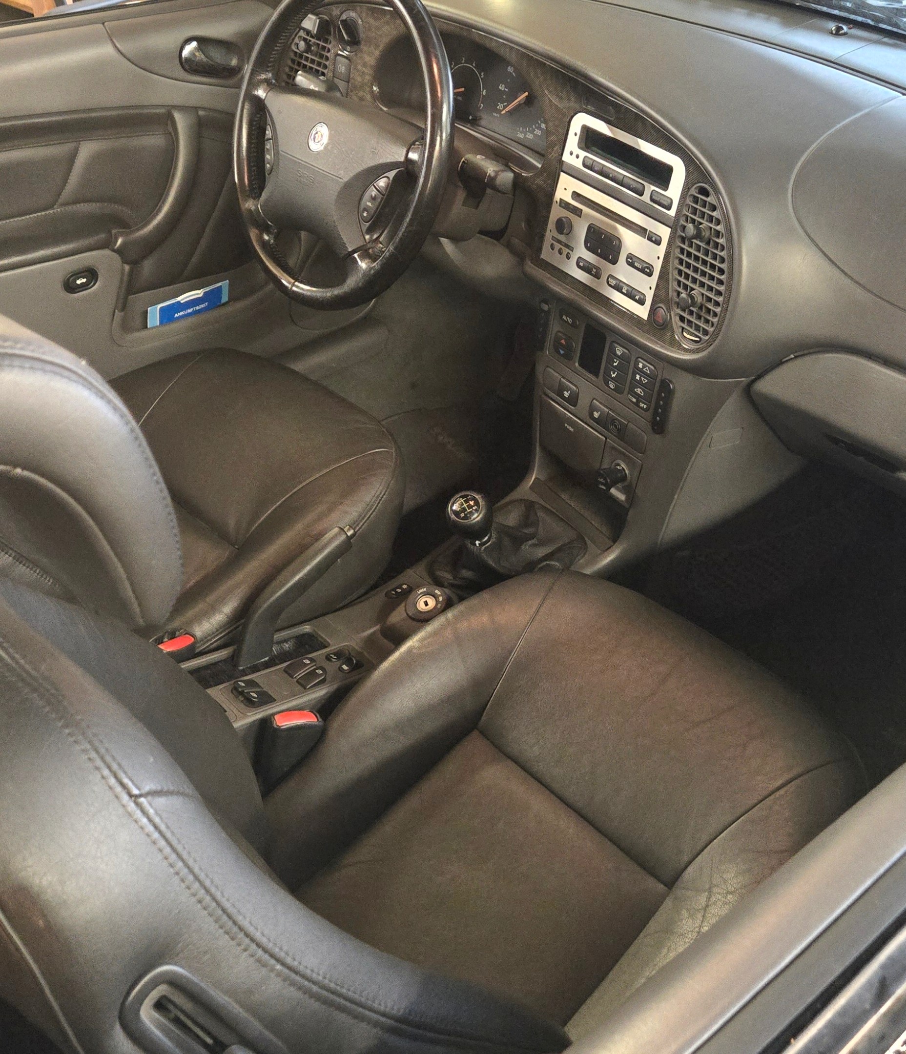 SAAB 9-3 2.0i-16 LPT-image-2
