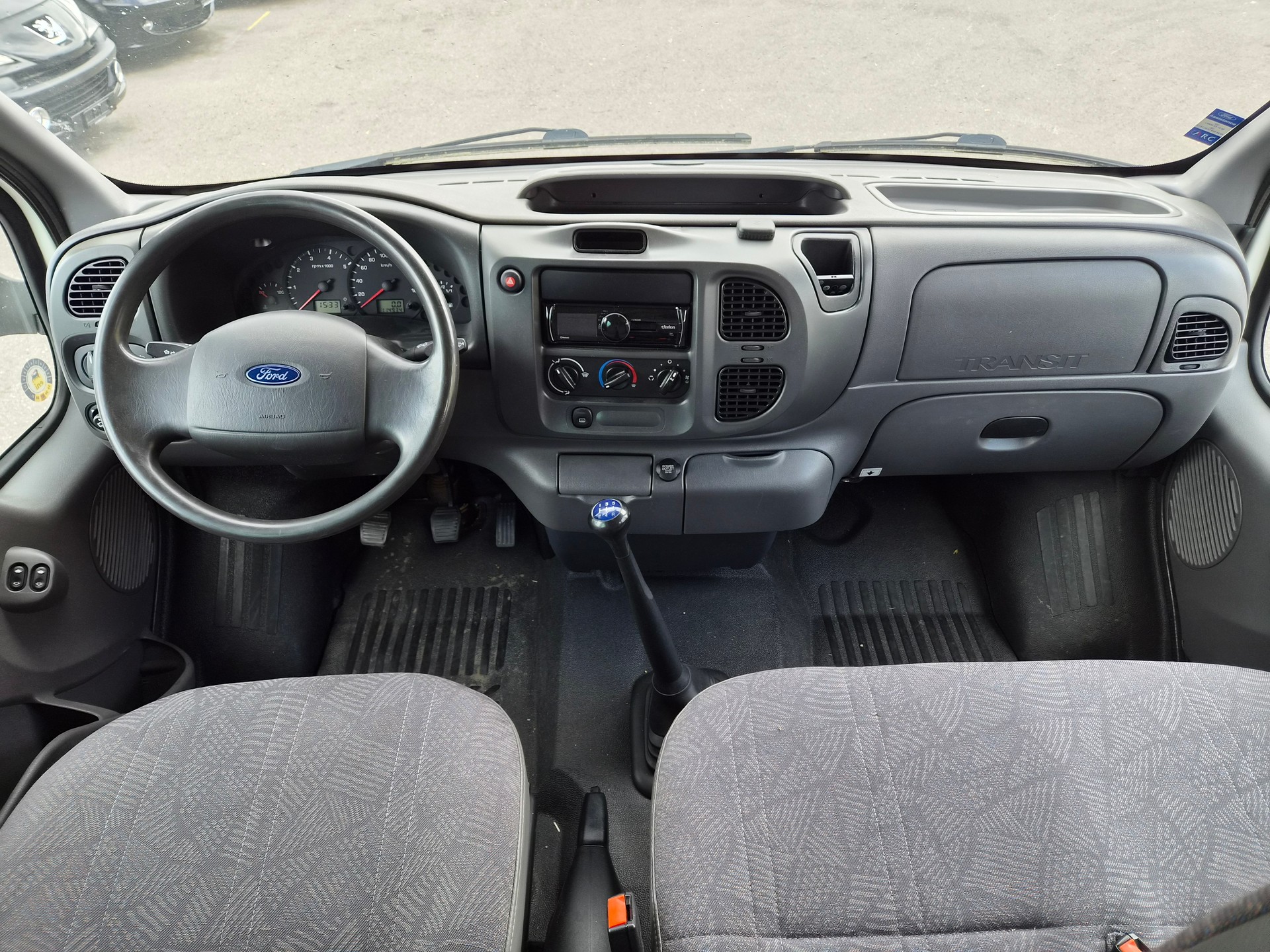 FORD Transit 2.0TD 280 S Combi-image-8