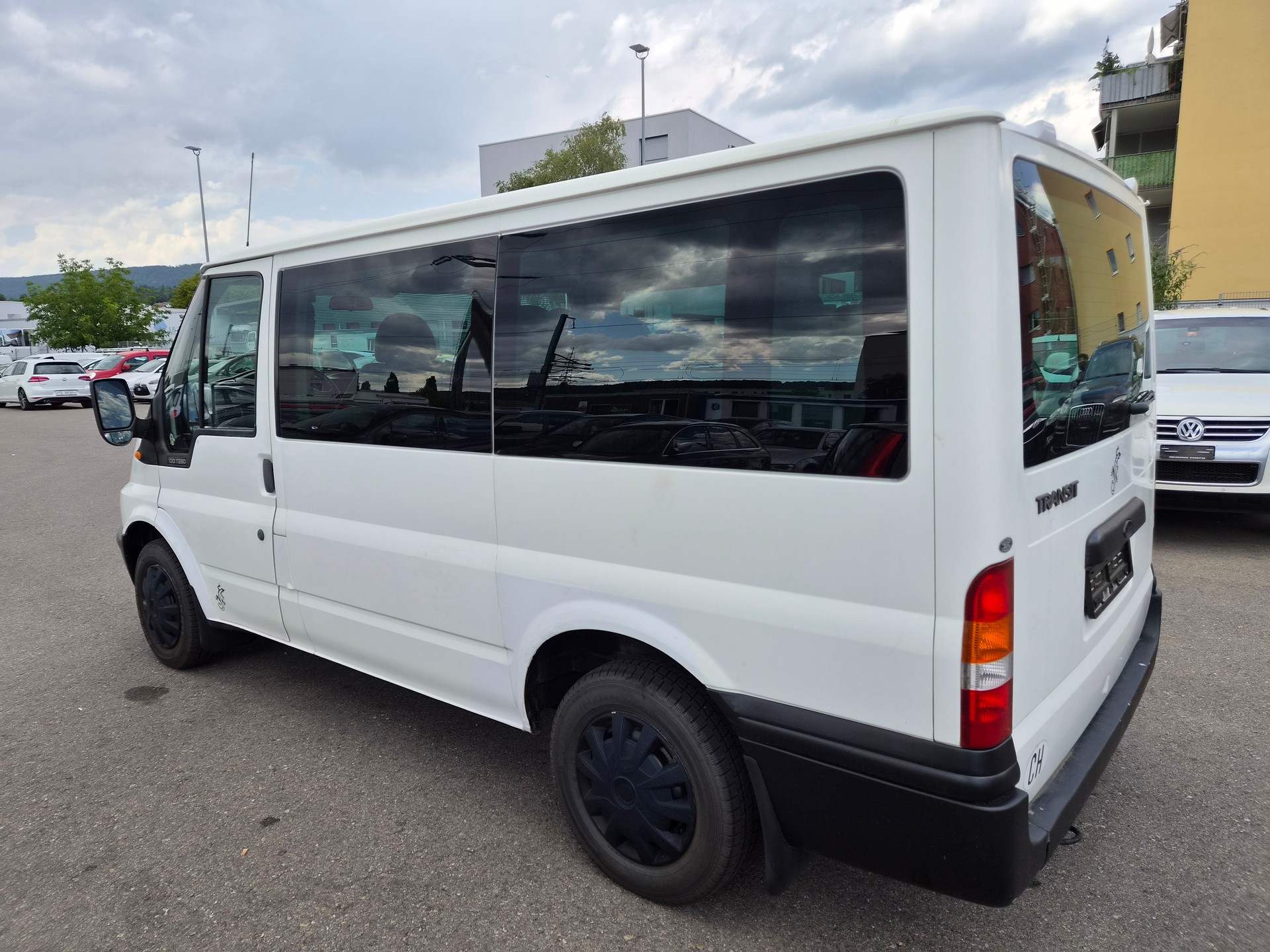 FORD Transit 2.0TD 280 S Combi-image-3