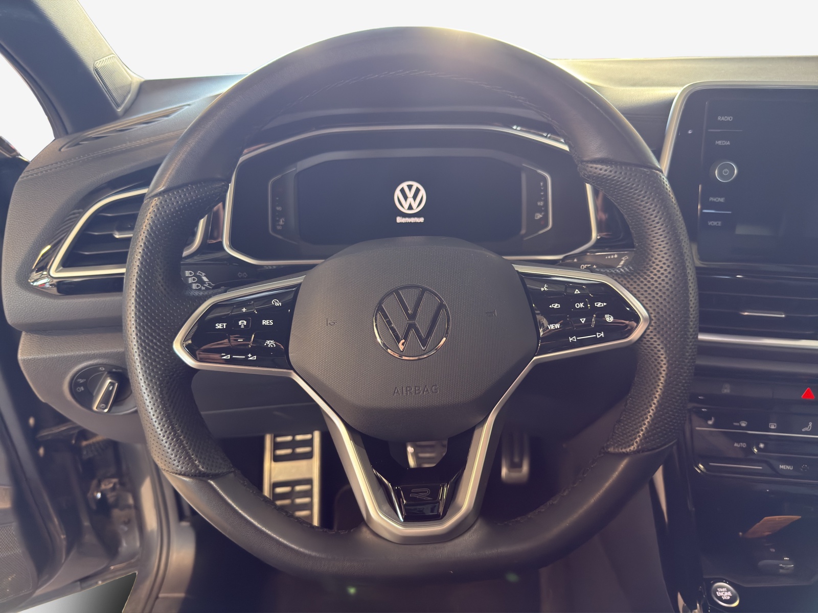 VW T-Roc 1.5 TSI EVO R-Line DSG-image-9