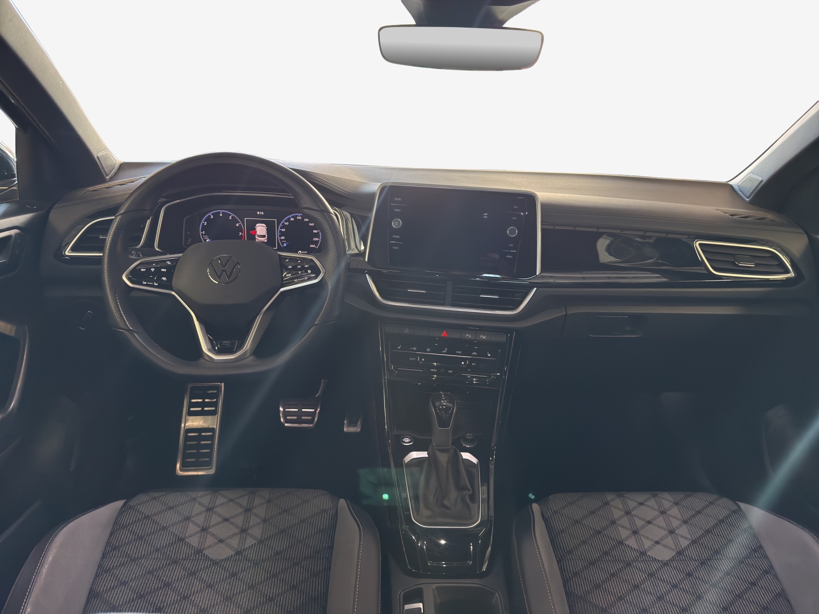 VW T-Roc 1.5 TSI EVO R-Line DSG-image-8