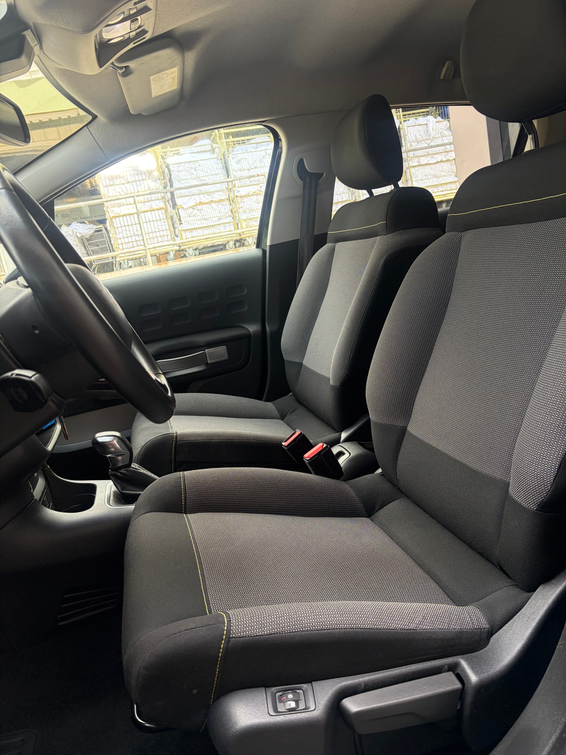CITROEN C3 1.2i PureTech Origins EAT6-image-4
