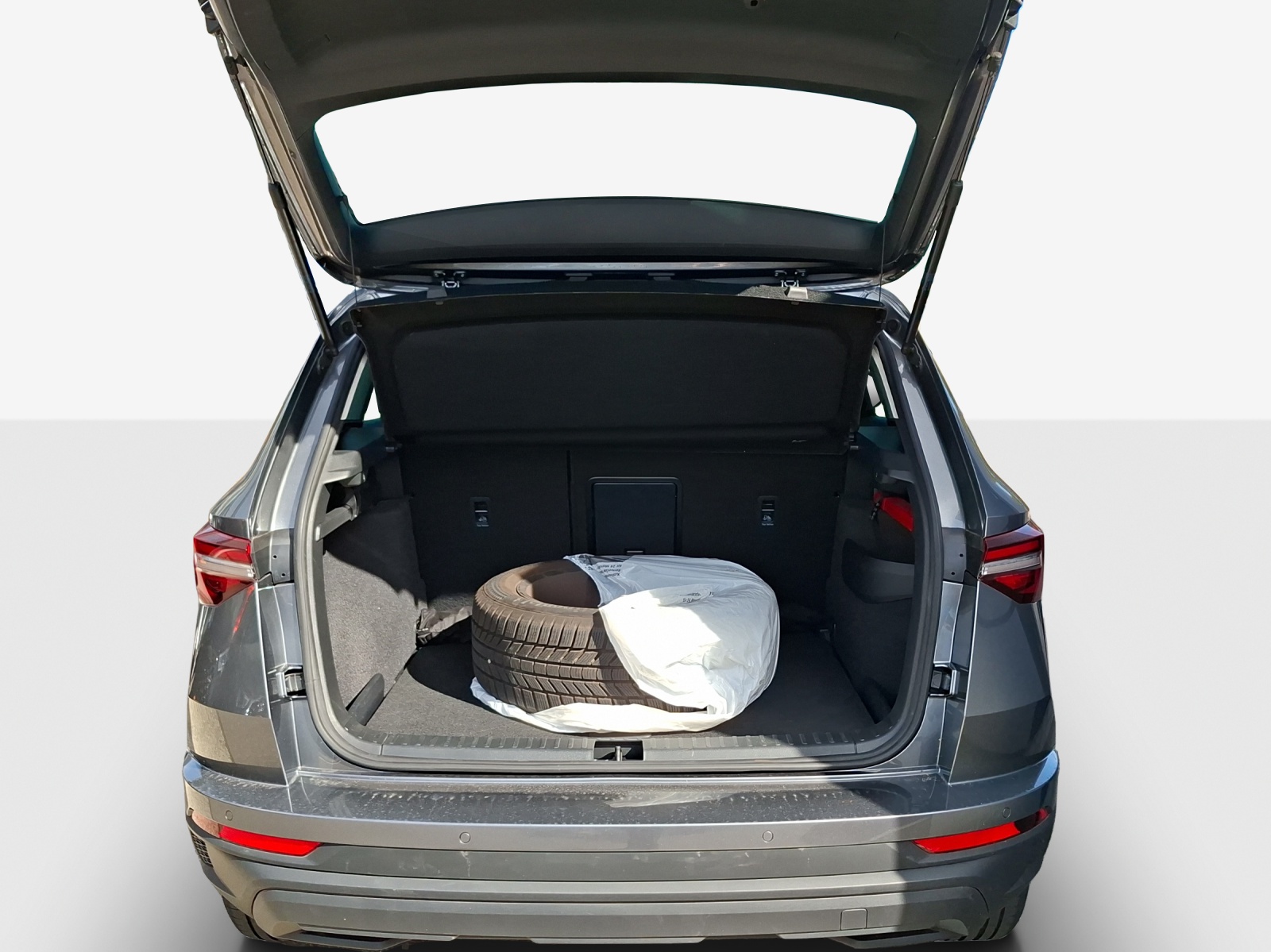 SKODA Karoq 1.0 TSI Ambition-image-12