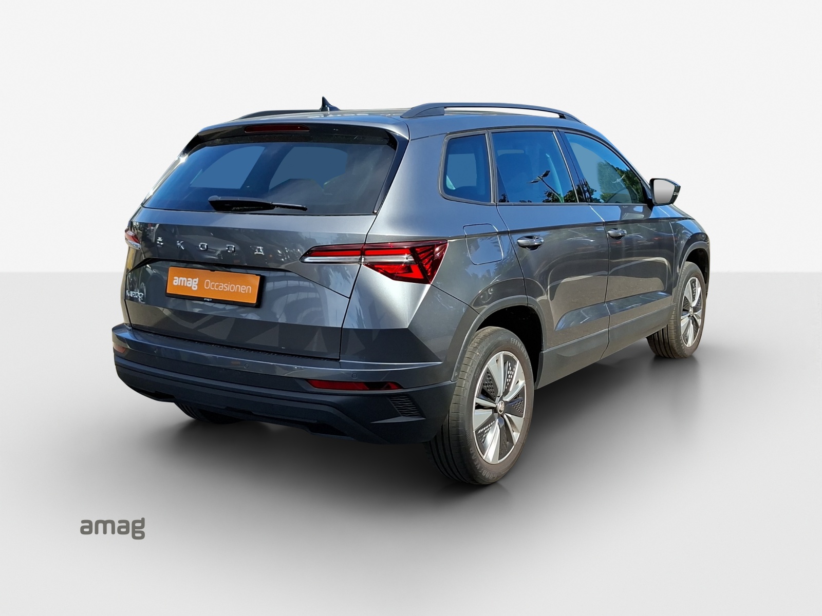 SKODA Karoq 1.0 TSI Ambition-image-4