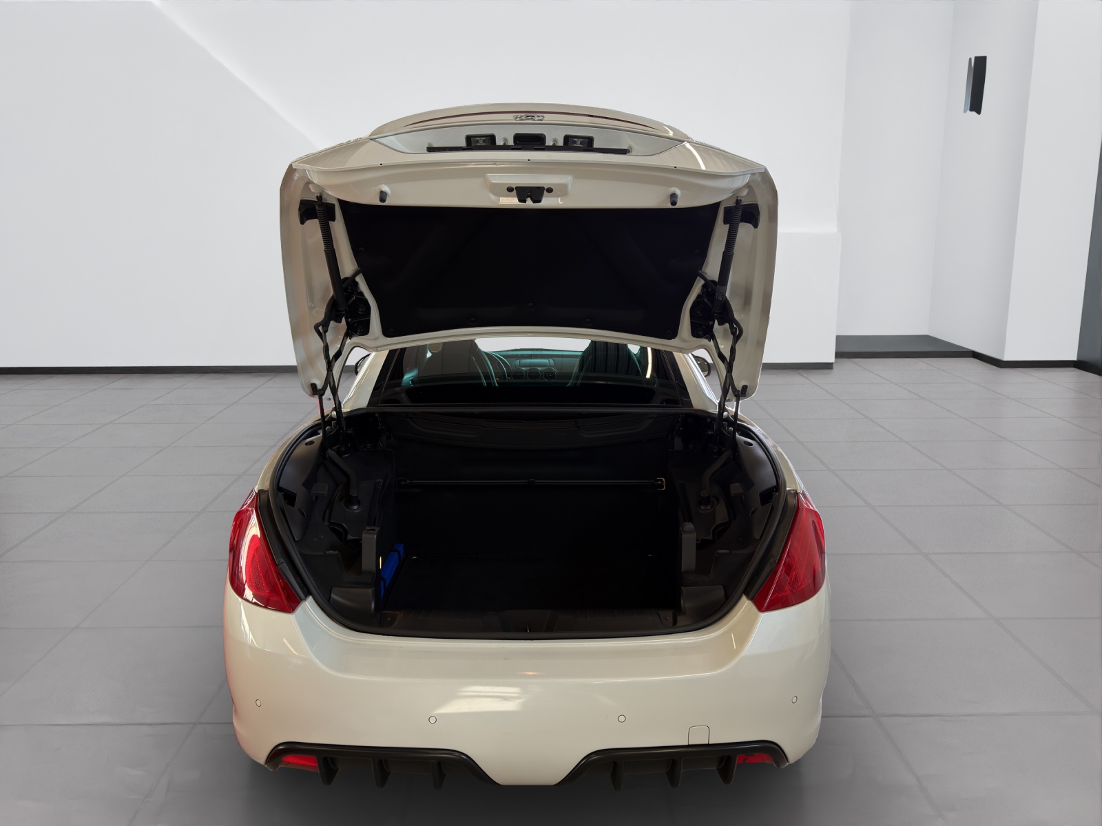 PEUGEOT 308 CC 1.6 16V Turbo Platinum Automatic-image-26