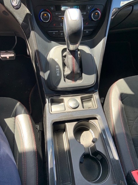 FORD Kuga 2.0 EcoBoost ST Line 4WD Automatic-image-9
