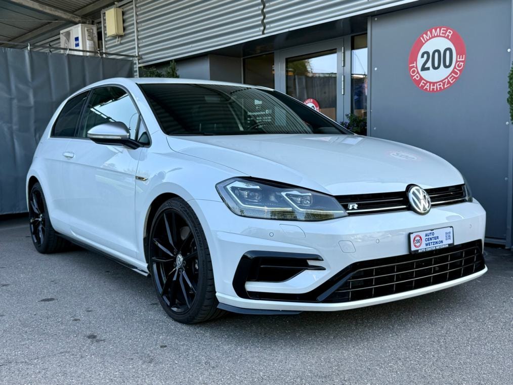 VW Golf VII 2.0 TSi R 4M-image-1