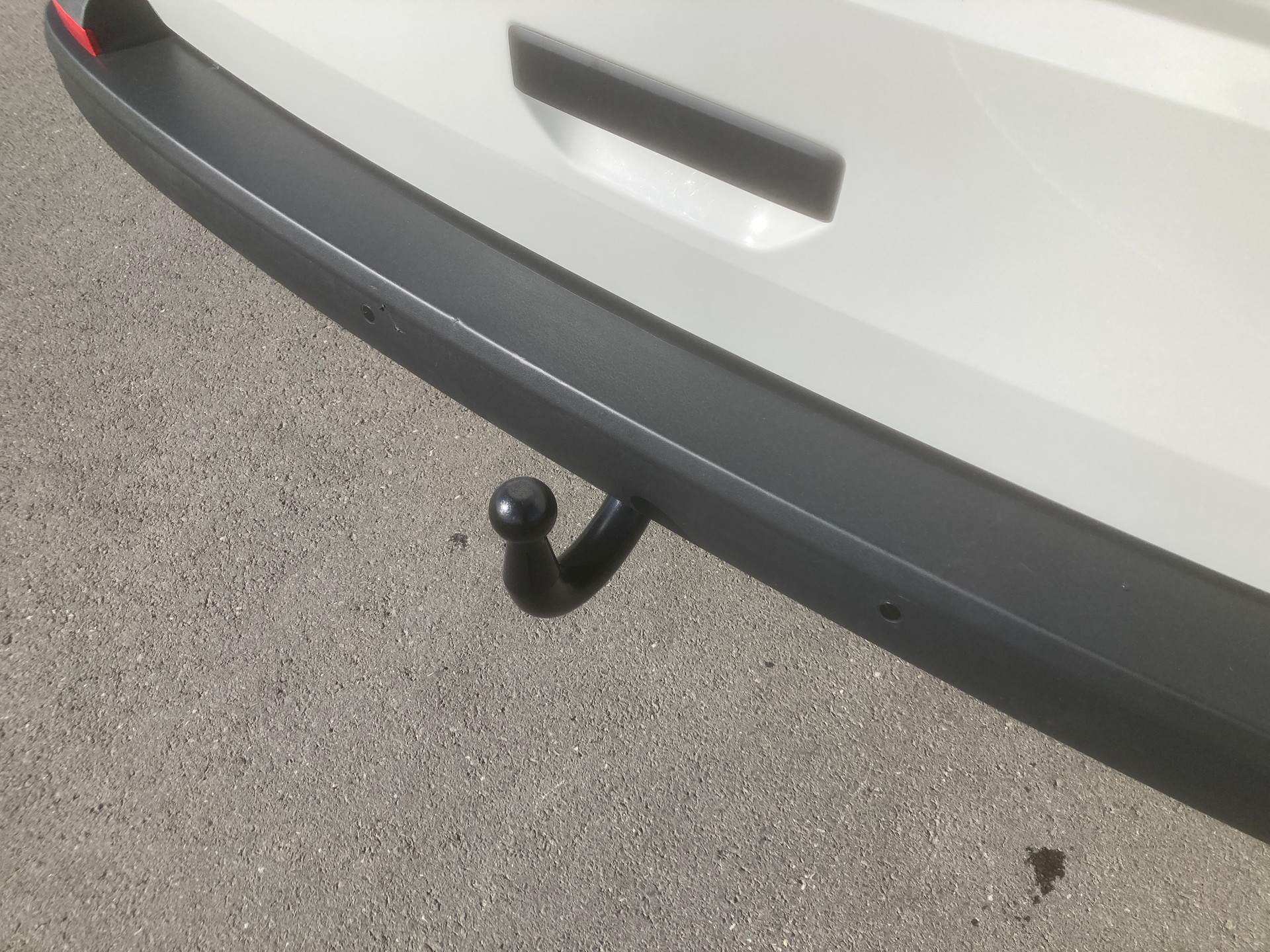 VW T6 2.0 TDI 4Motion L2 9 Sitzer + Anhängerkupplung-image-5