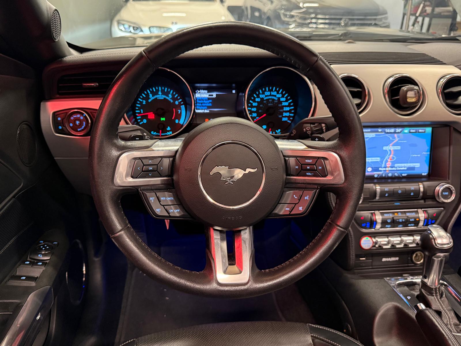 FORD Mustang Convertible 5.0 V8 GT Automat-image-14