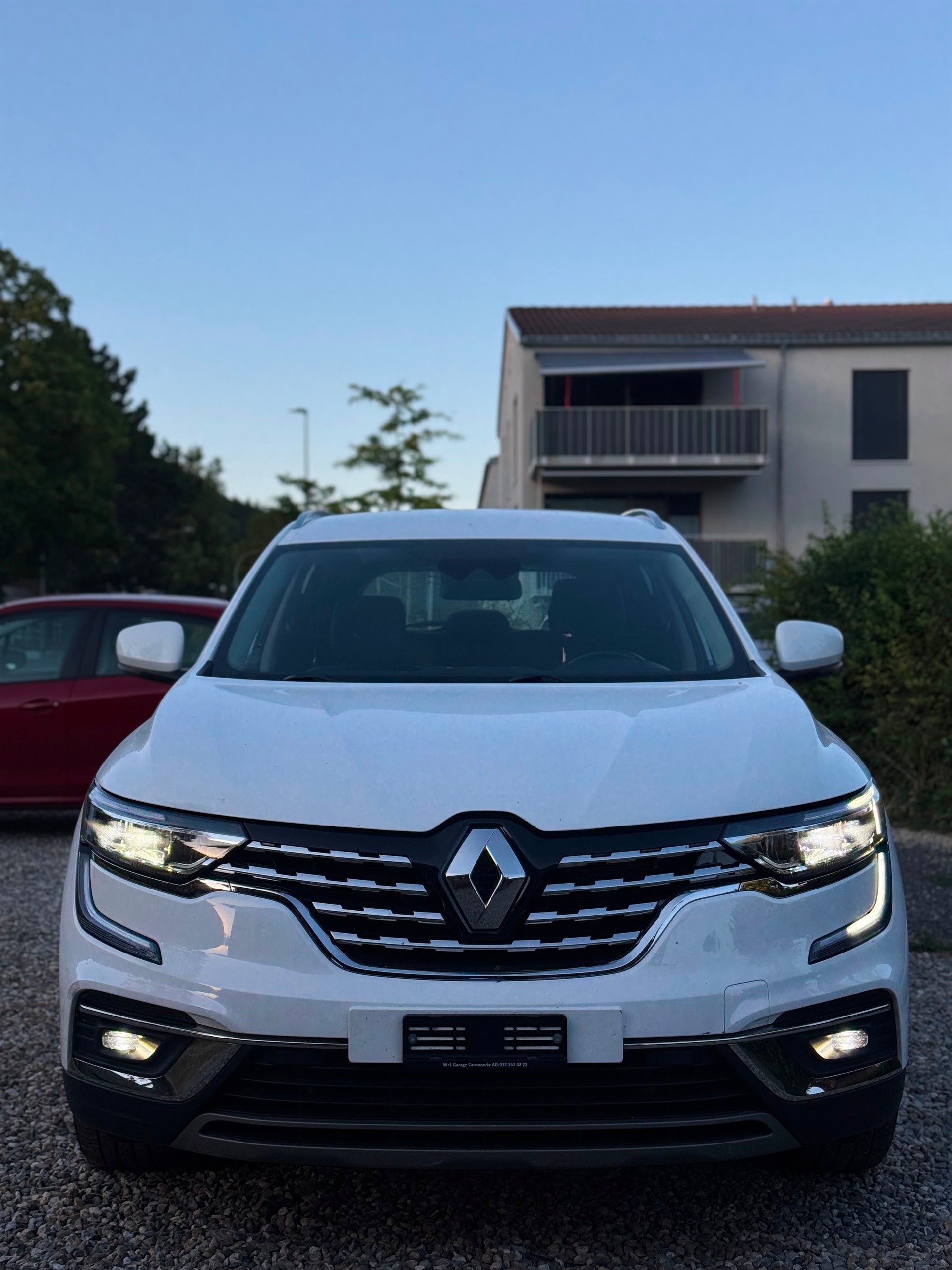 RENAULT 2.0 Blue dCi Zen X-Tronic 4WD-image-1