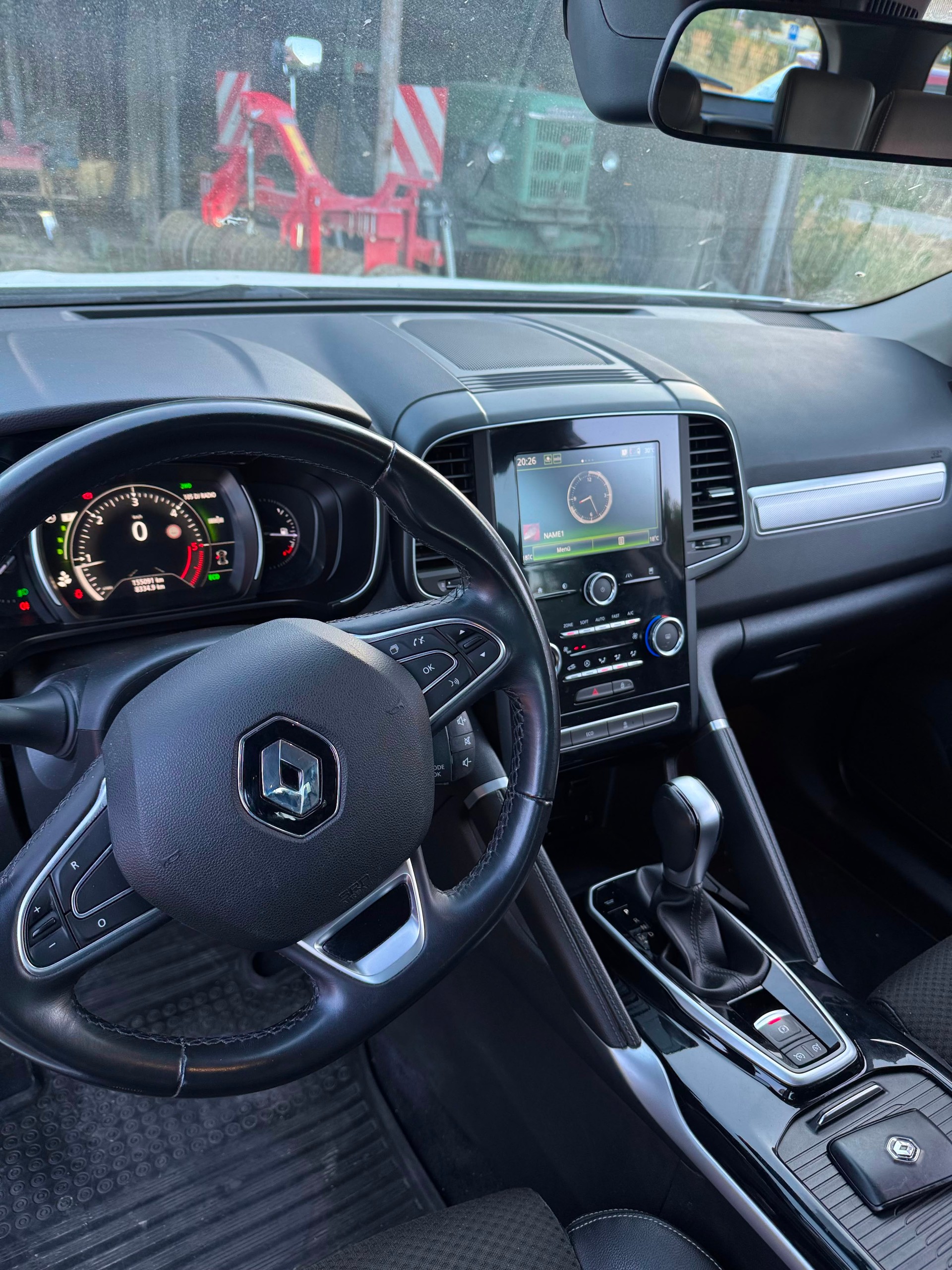 RENAULT 2.0 Blue dCi Zen X-Tronic 4WD-image-4