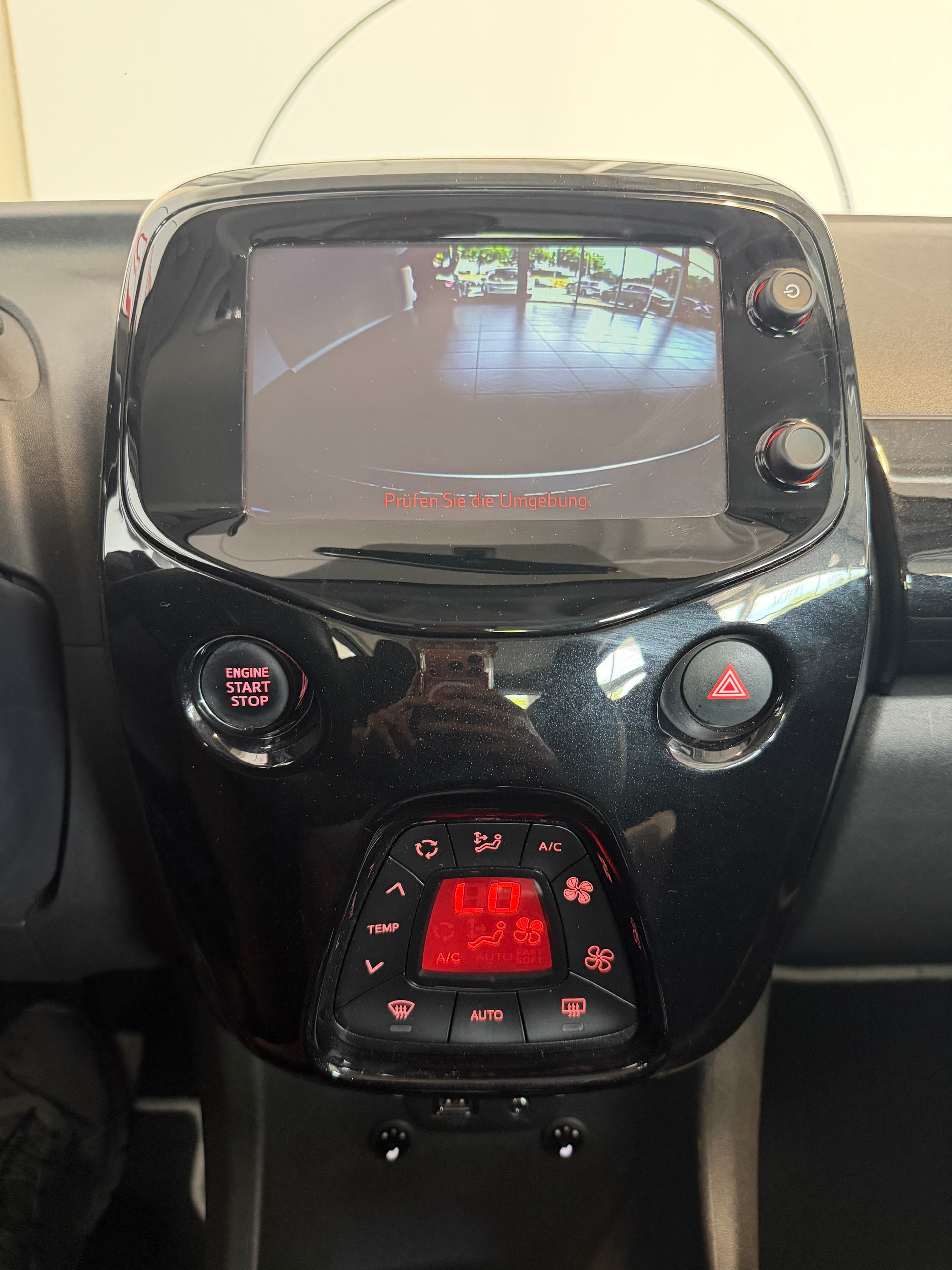 TOYOTA Aygo 1.0 VVT-i x-play MultiMode-image-14