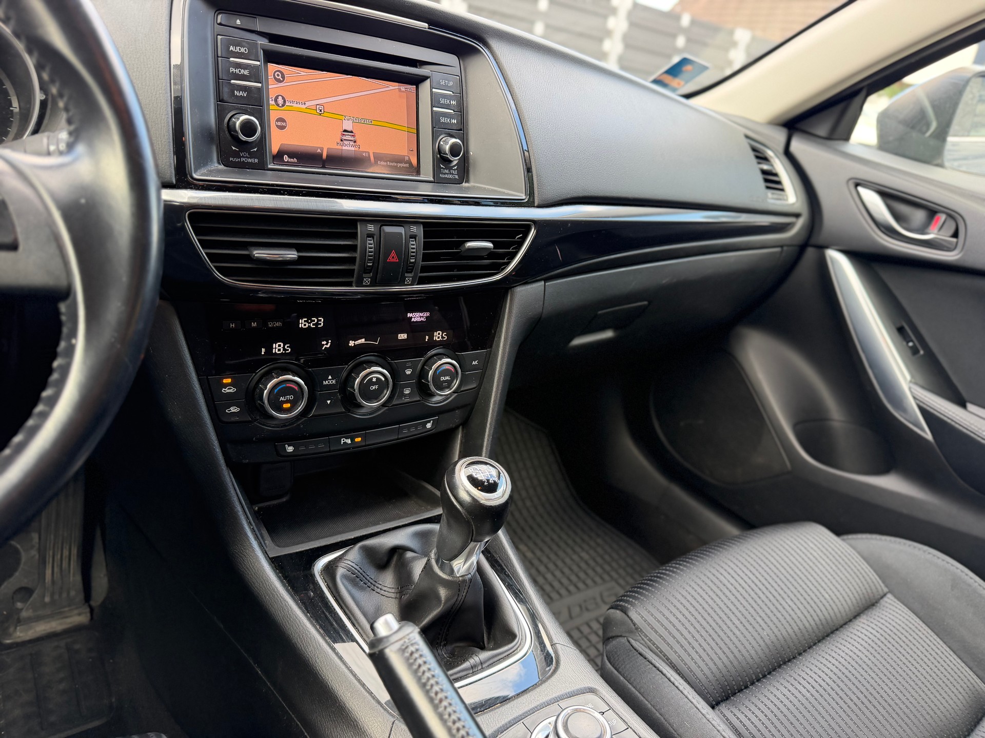 MAZDA 6 Sportwagon 2.0 16V HP Revolution-image-8