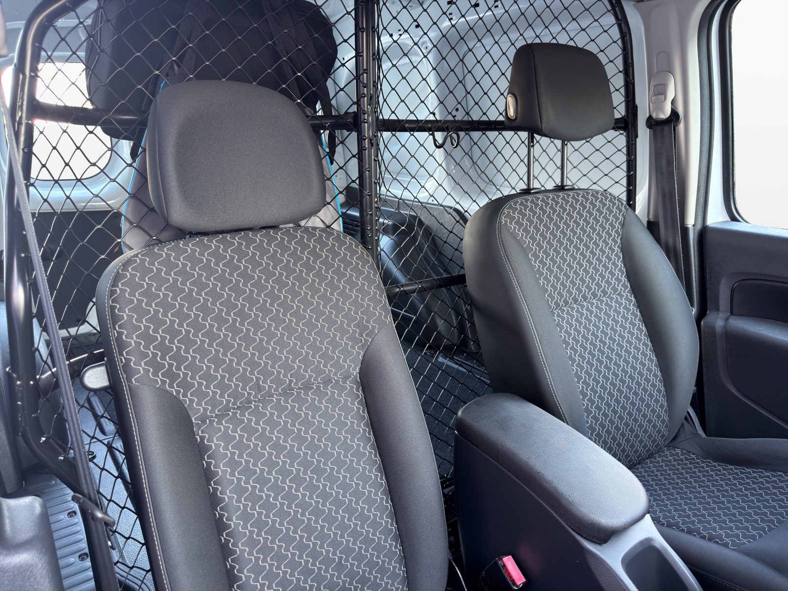 RENAULT Kangoo Z.E. Business-image-14