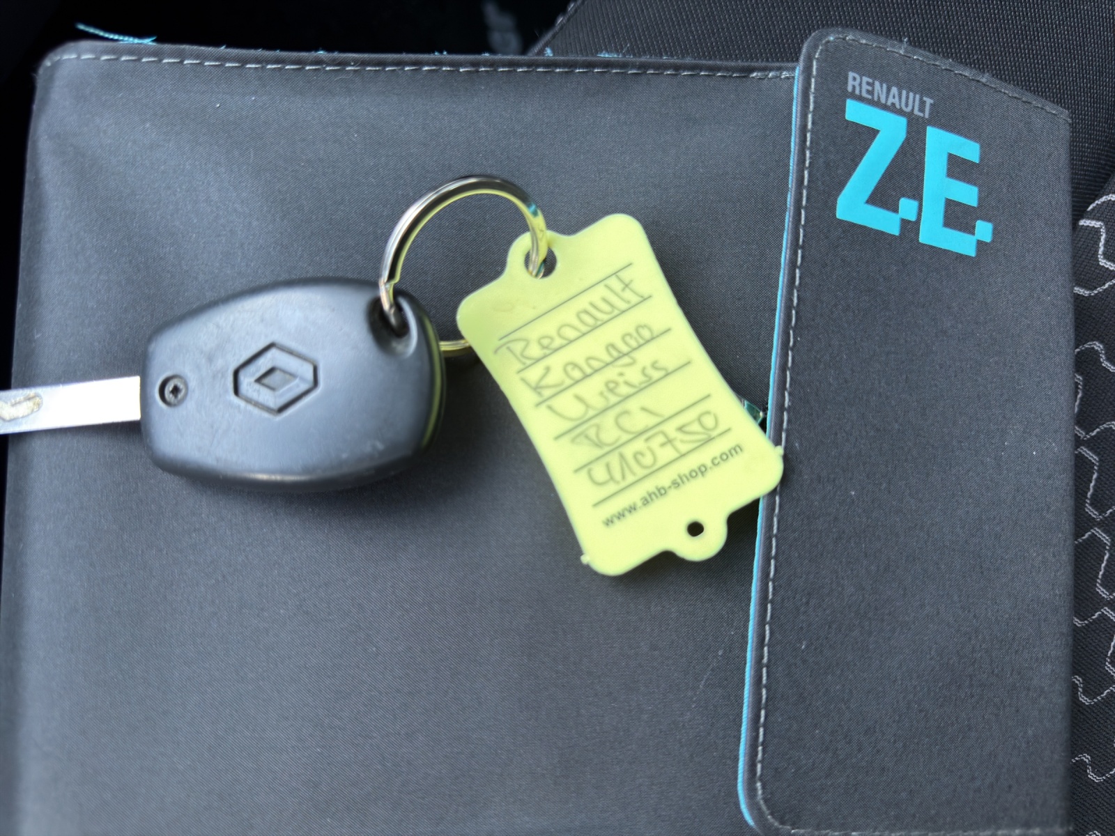 RENAULT Kangoo Z.E. Business-image-21