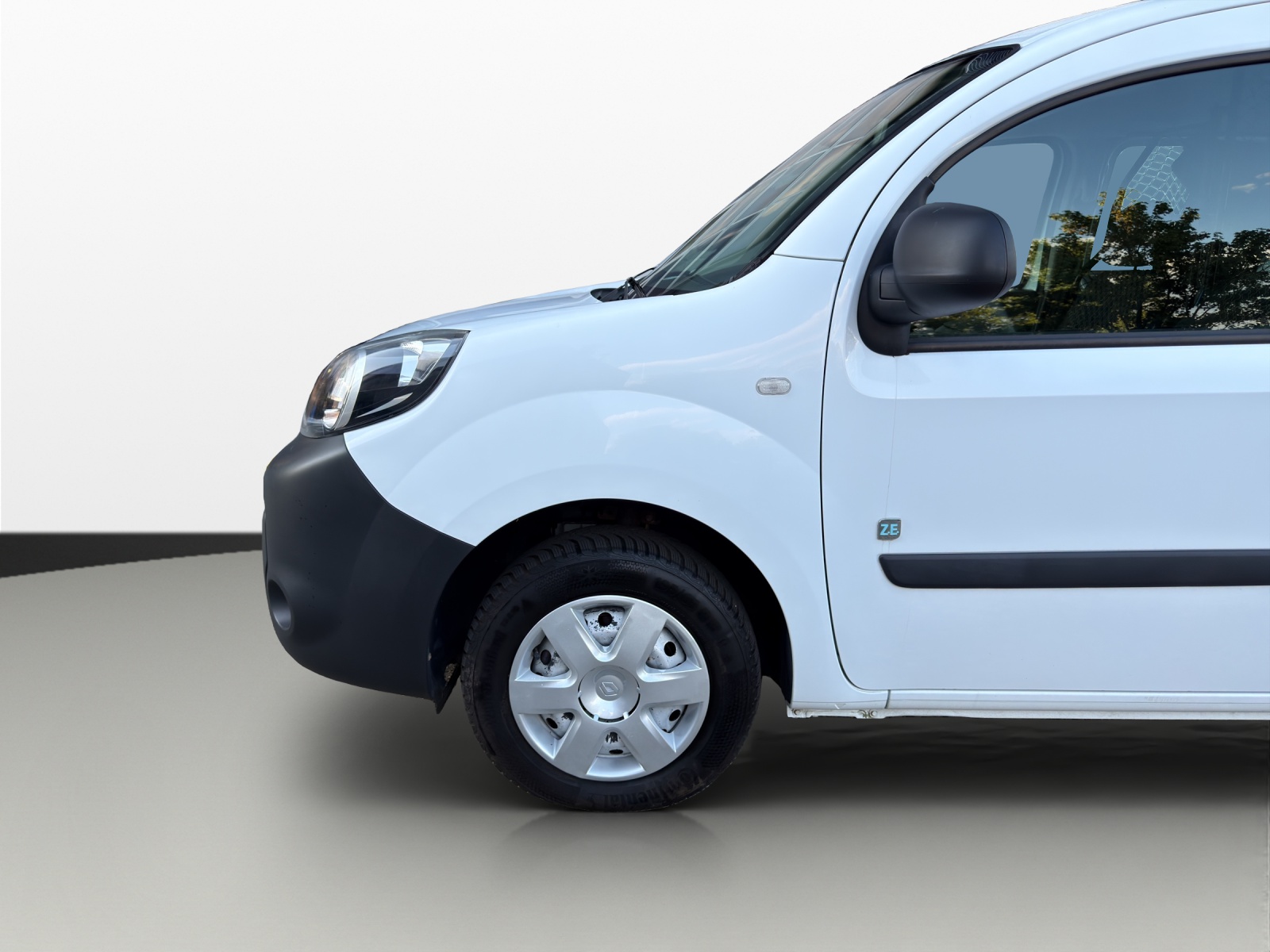 RENAULT Kangoo Z.E. Business-image-19