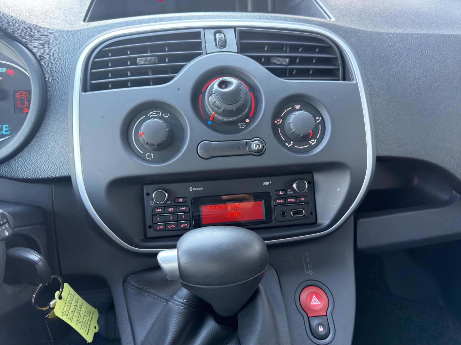 RENAULT Kangoo Z.E. Business-image-11