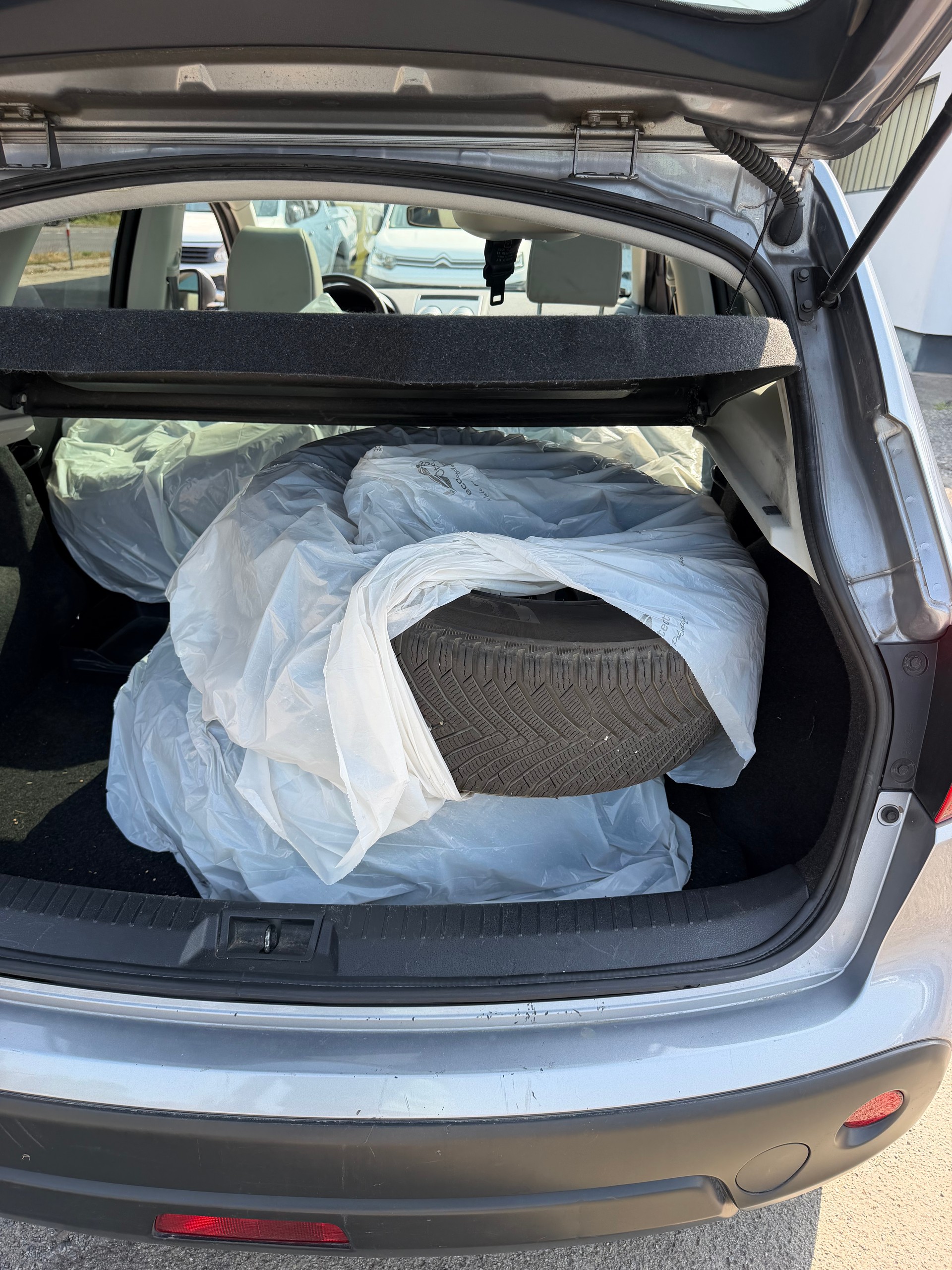 NISSAN Qashqai 2.0 4WD i-Way XTronic CVT-image-9
