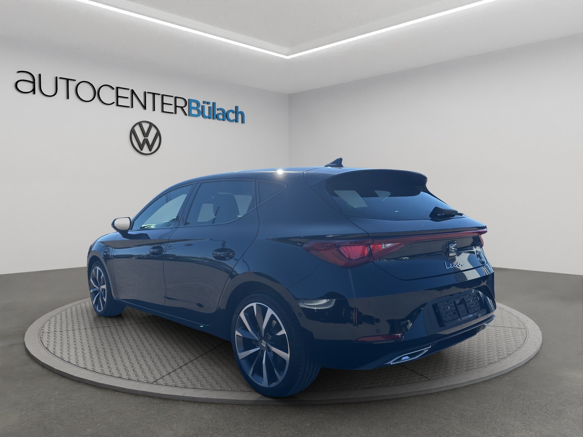 SEAT Leon 1.4 eHybrid pHEV DSG FR-image-6