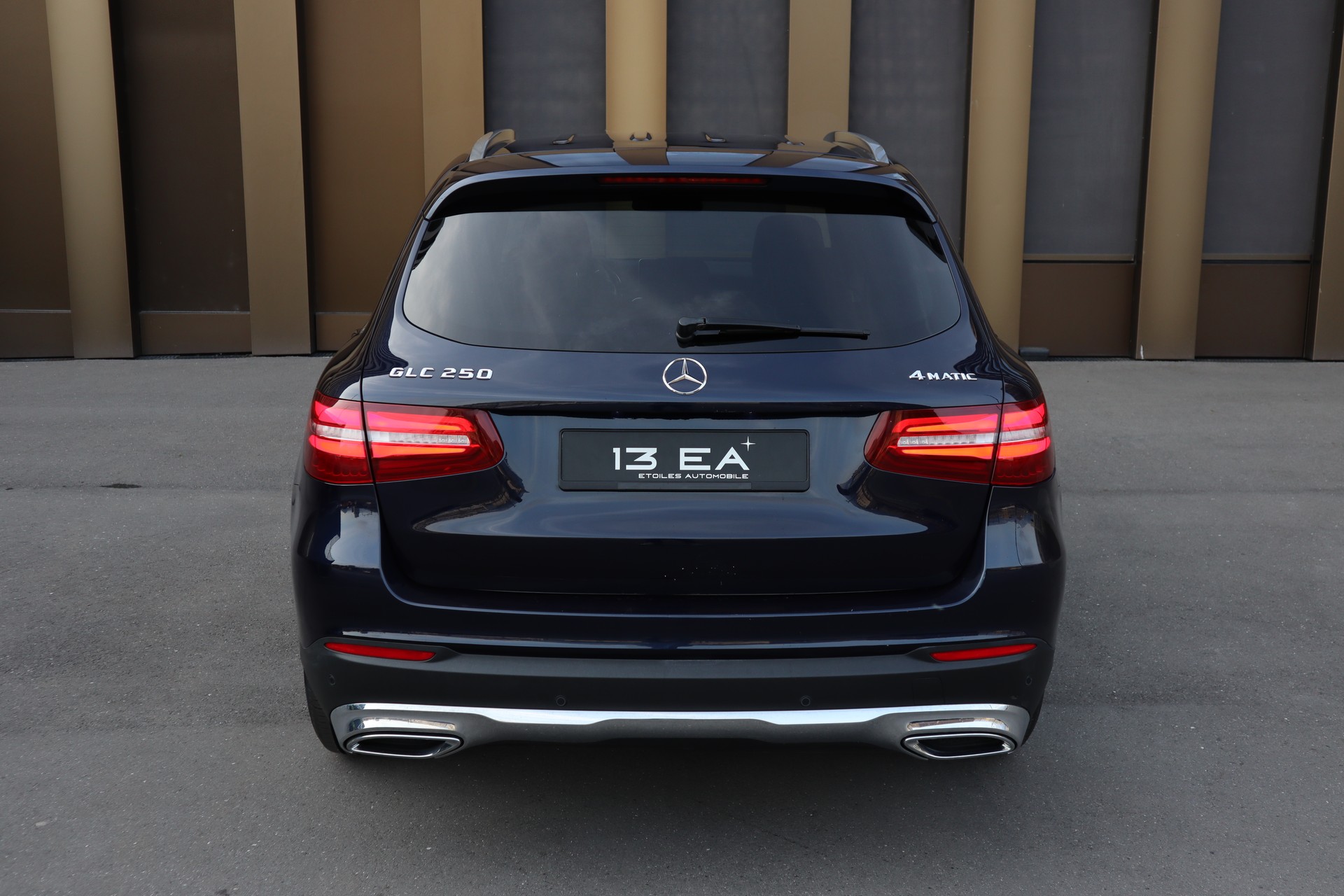 MERCEDES-BENZ GLC 250 d 4Matic 9G-Tronic-image-5