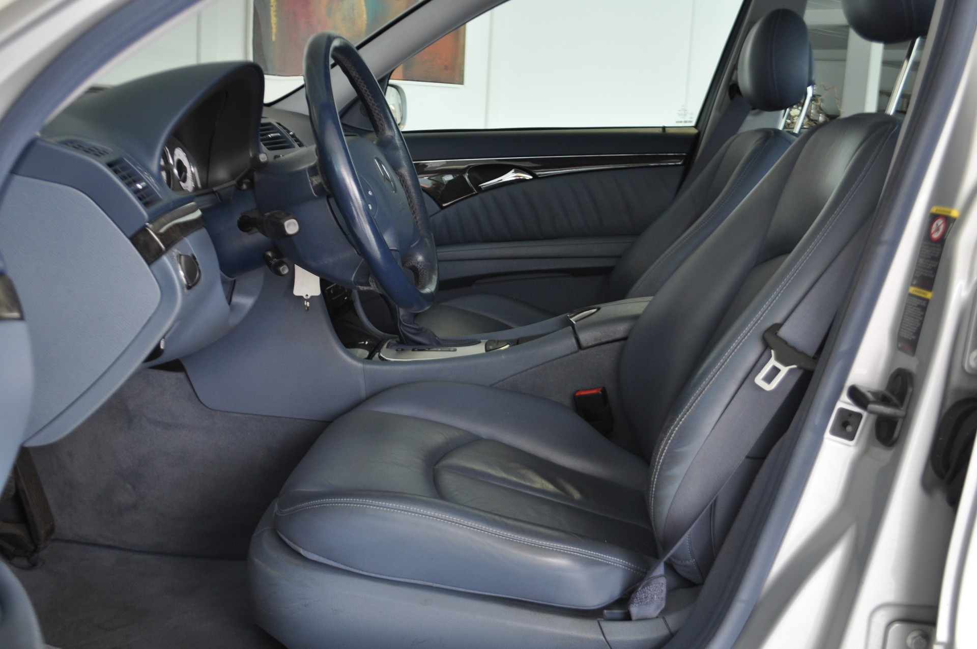 MERCEDES-BENZ E 320 Avantgarde 4Matic Automatic-image-8