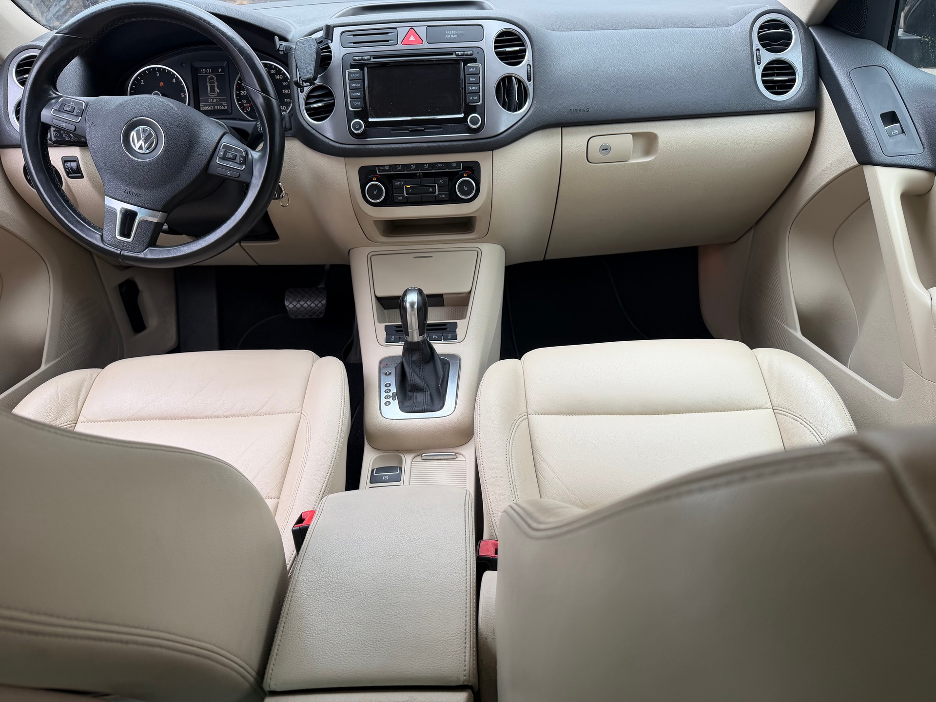 VW Tiguan 2.0 TDI Trend&Fun DSG-image-11