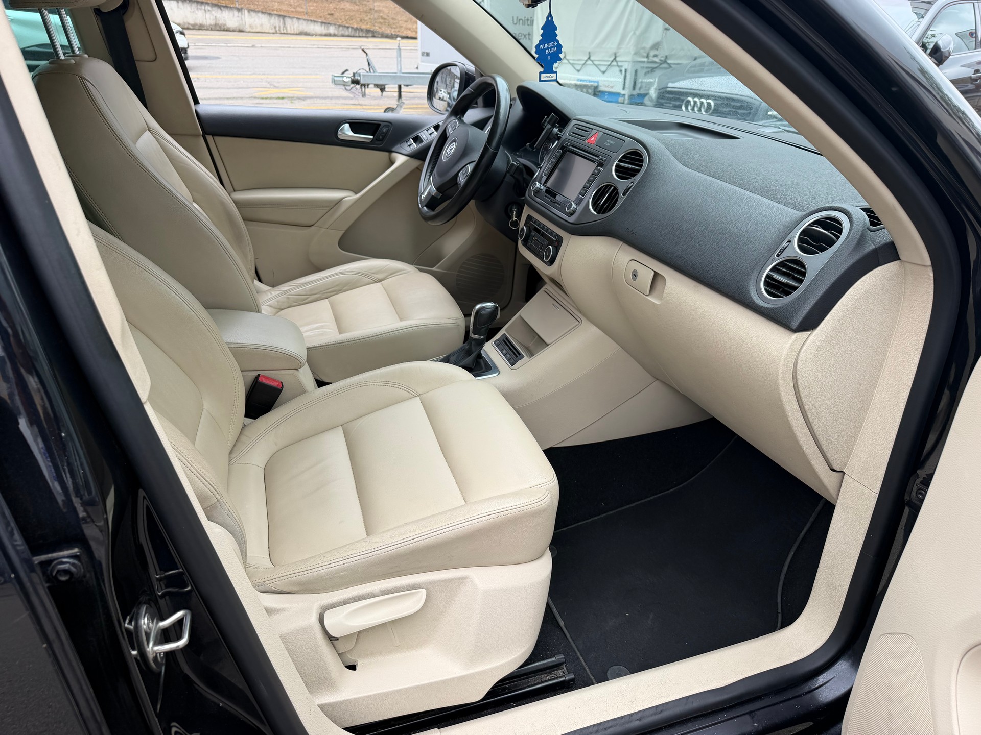 VW Tiguan 2.0 TDI Trend&Fun DSG-image-9