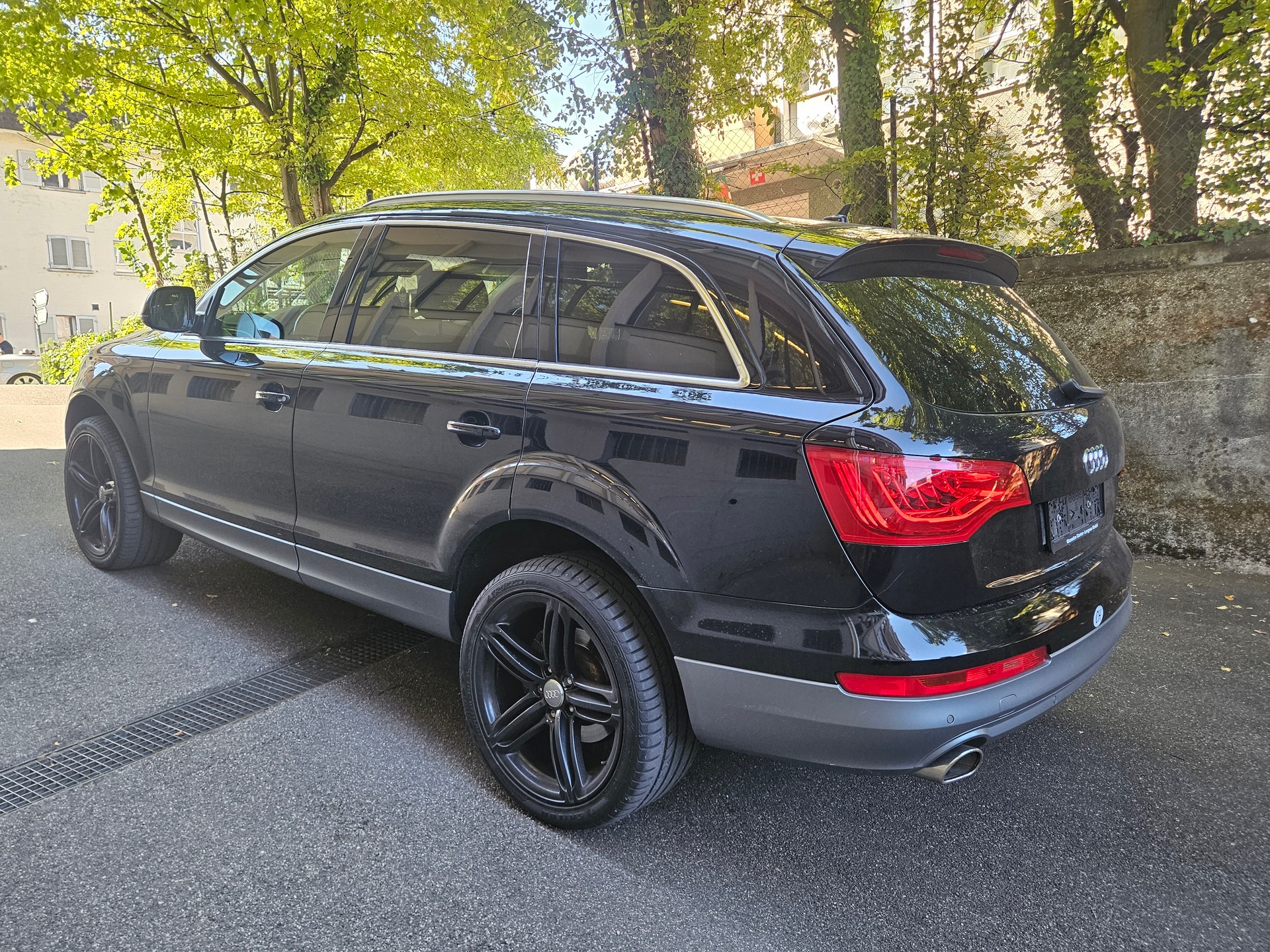 AUDI Q7 3.0 TDI quattro tiptronic-image-6