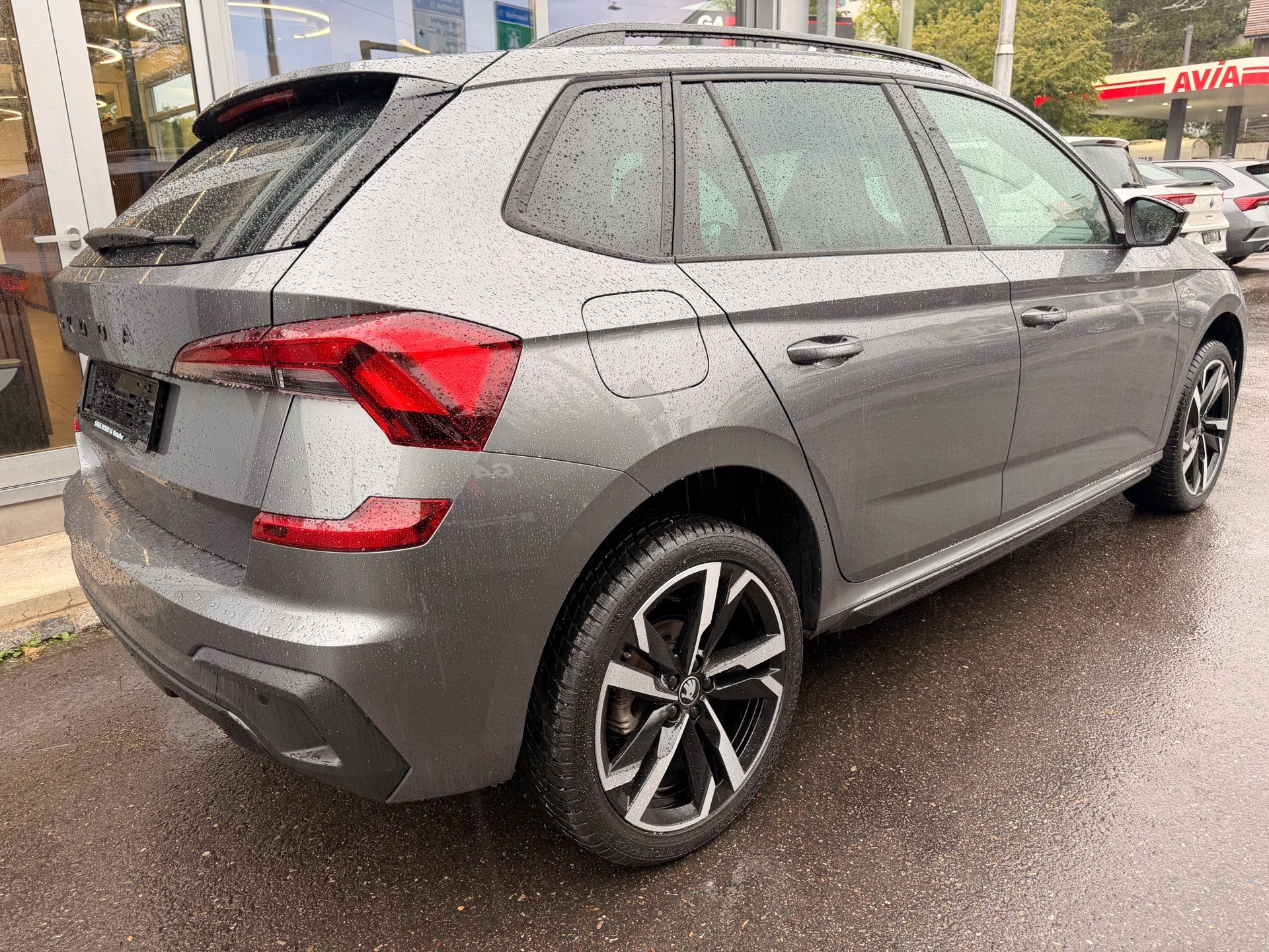 SKODA Kamiq Monte Carlo 150PS *** PANORAMADACH & 5 JAHRE SKODA WERKSGARANTIE ***-showroom-element-3