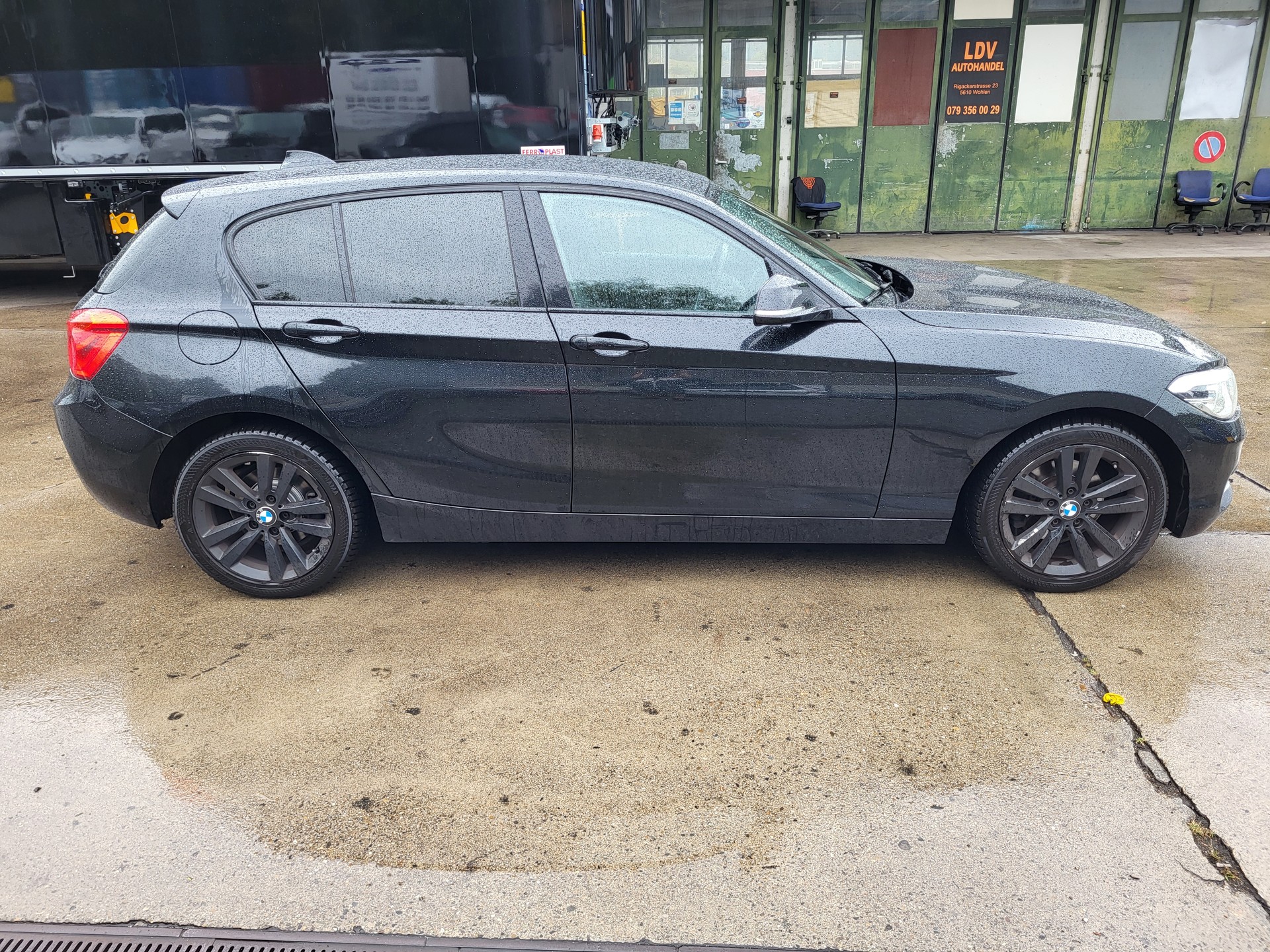 BMW 118d xDrive M Sport-image-4