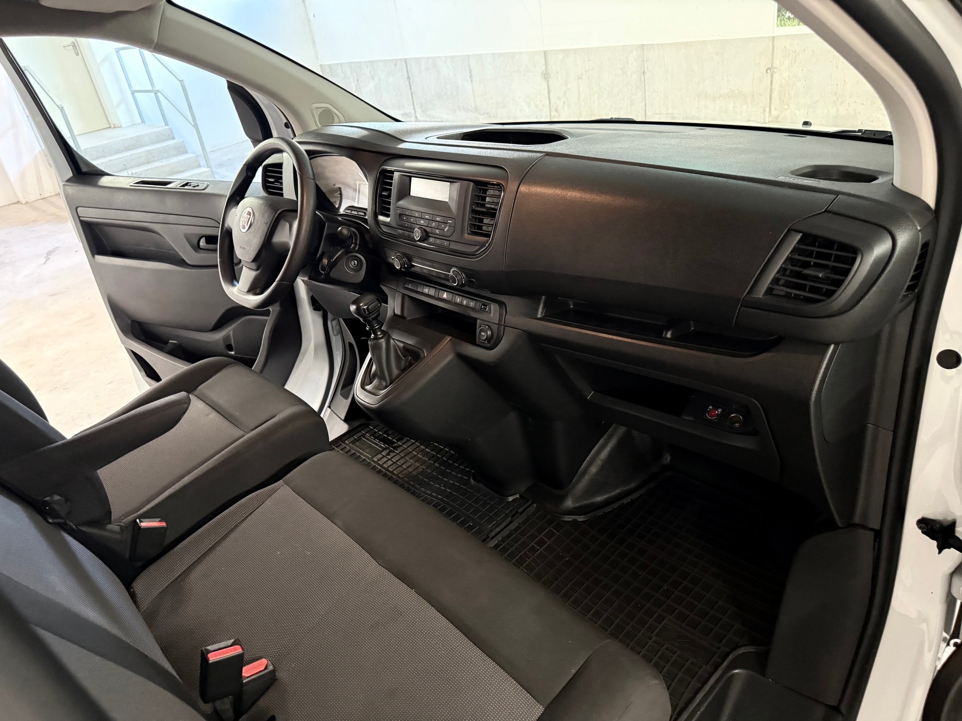 FIAT Scudo 2.0 MJ L3 Pro Swiss Plus KLIMA NUTZLAST 1333KG-image-12