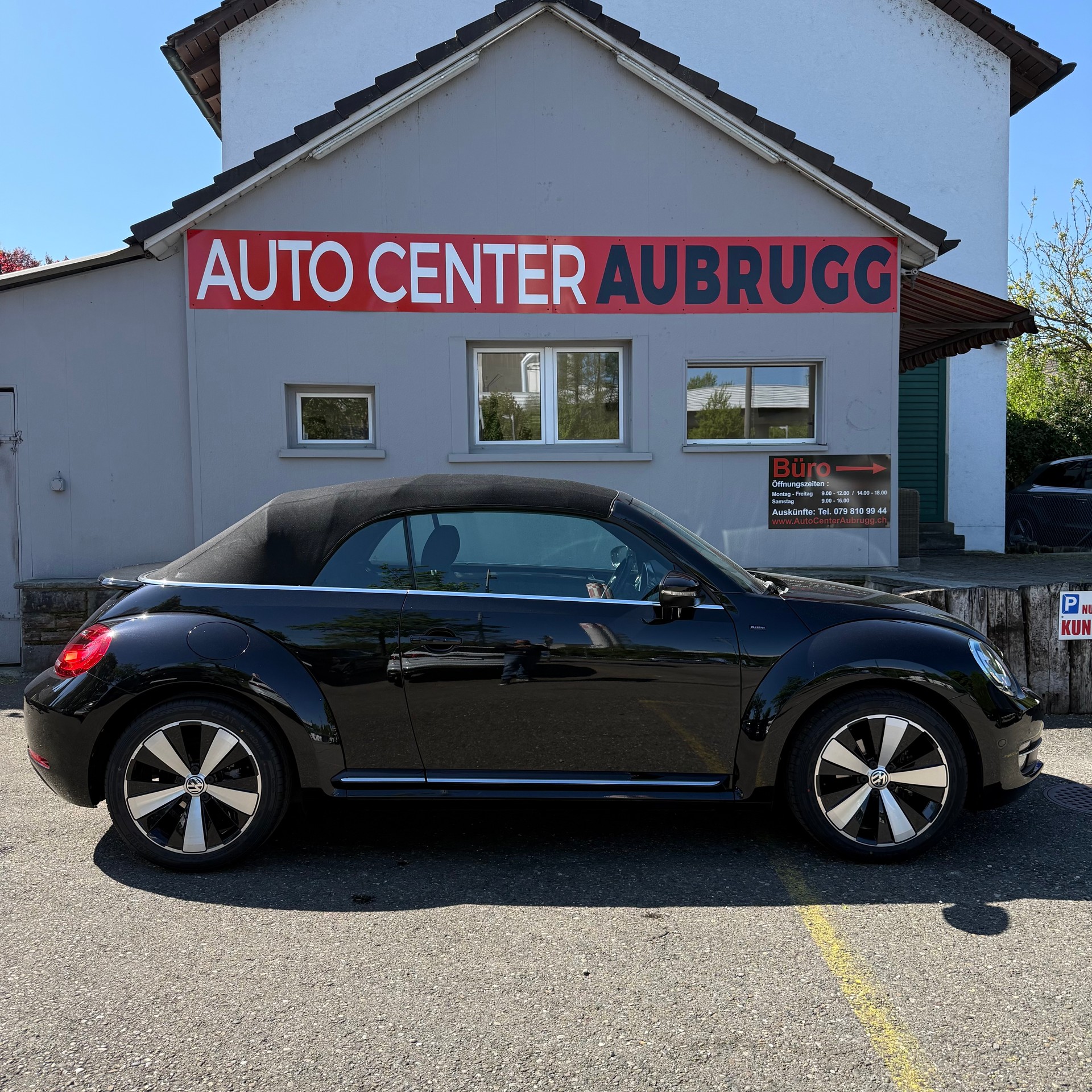 VW Beetle Cabrio 1.2 TSI BMT Allstar DSG-image-7