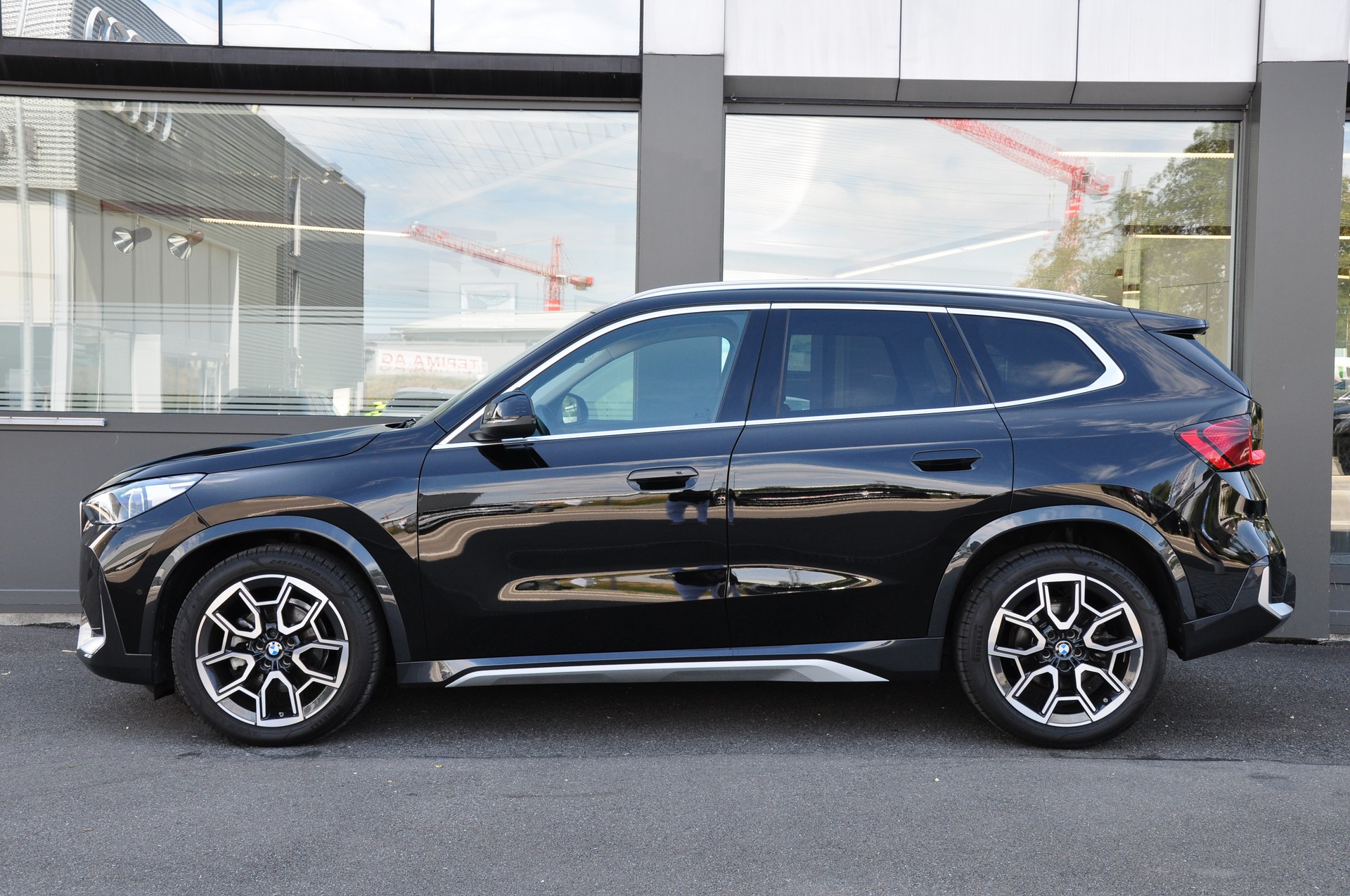 BMW X1 xDrive 20d 48V xLine-image-5