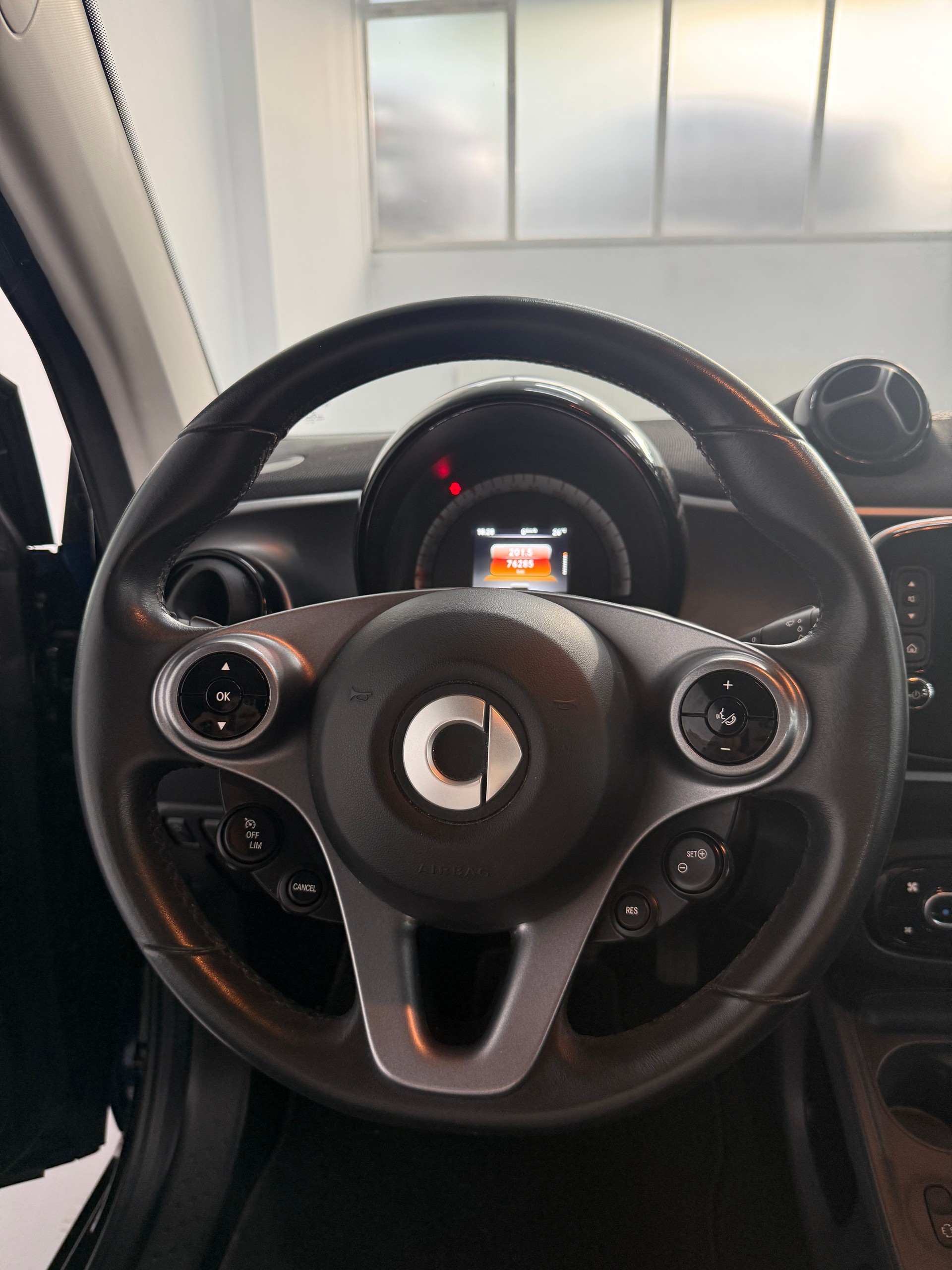 SMART fortwo prime-image-9
