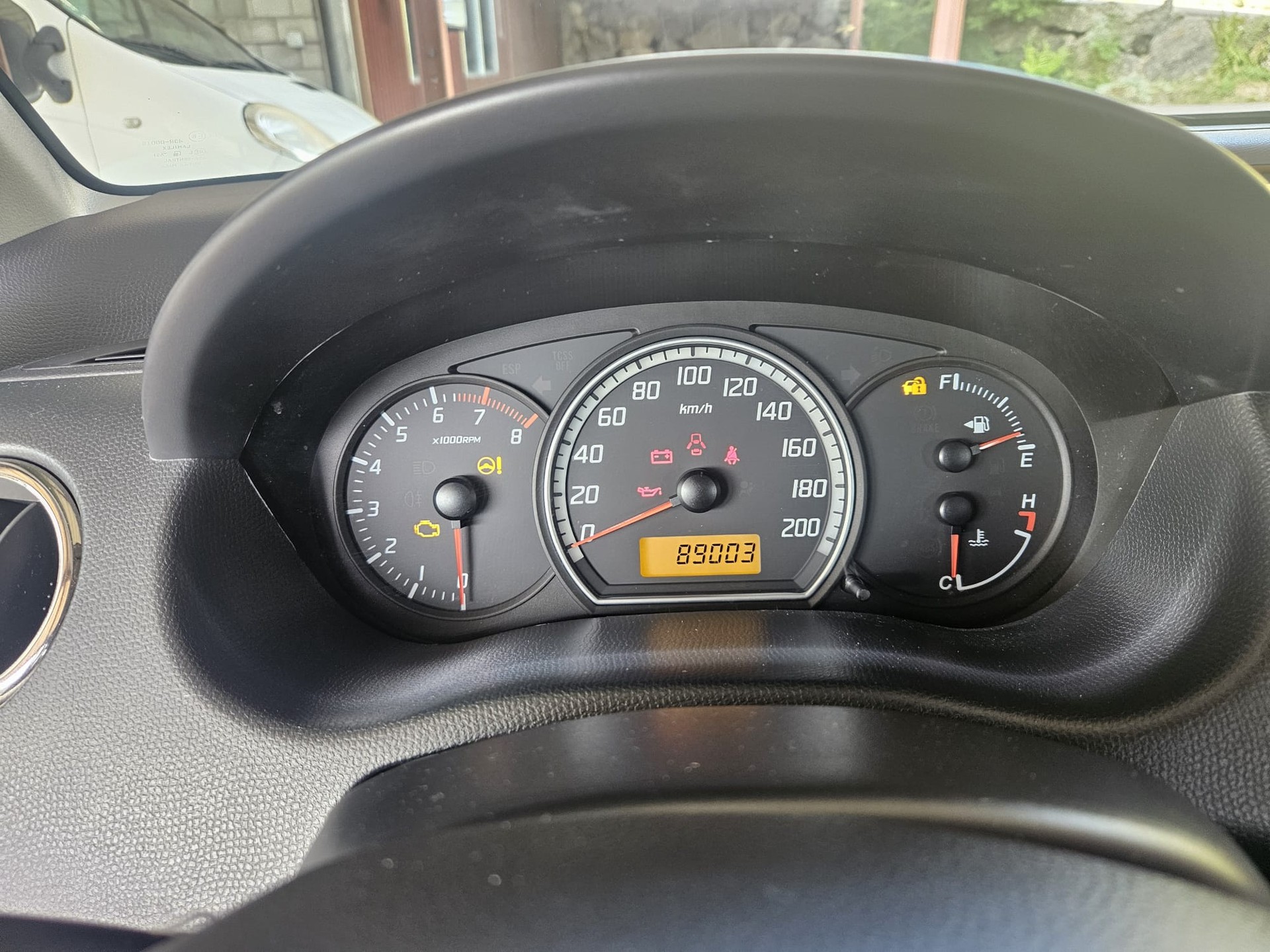 SUZUKI Swift 1.3i 16V GL Top Piz Sulai LE 4x4-image-4