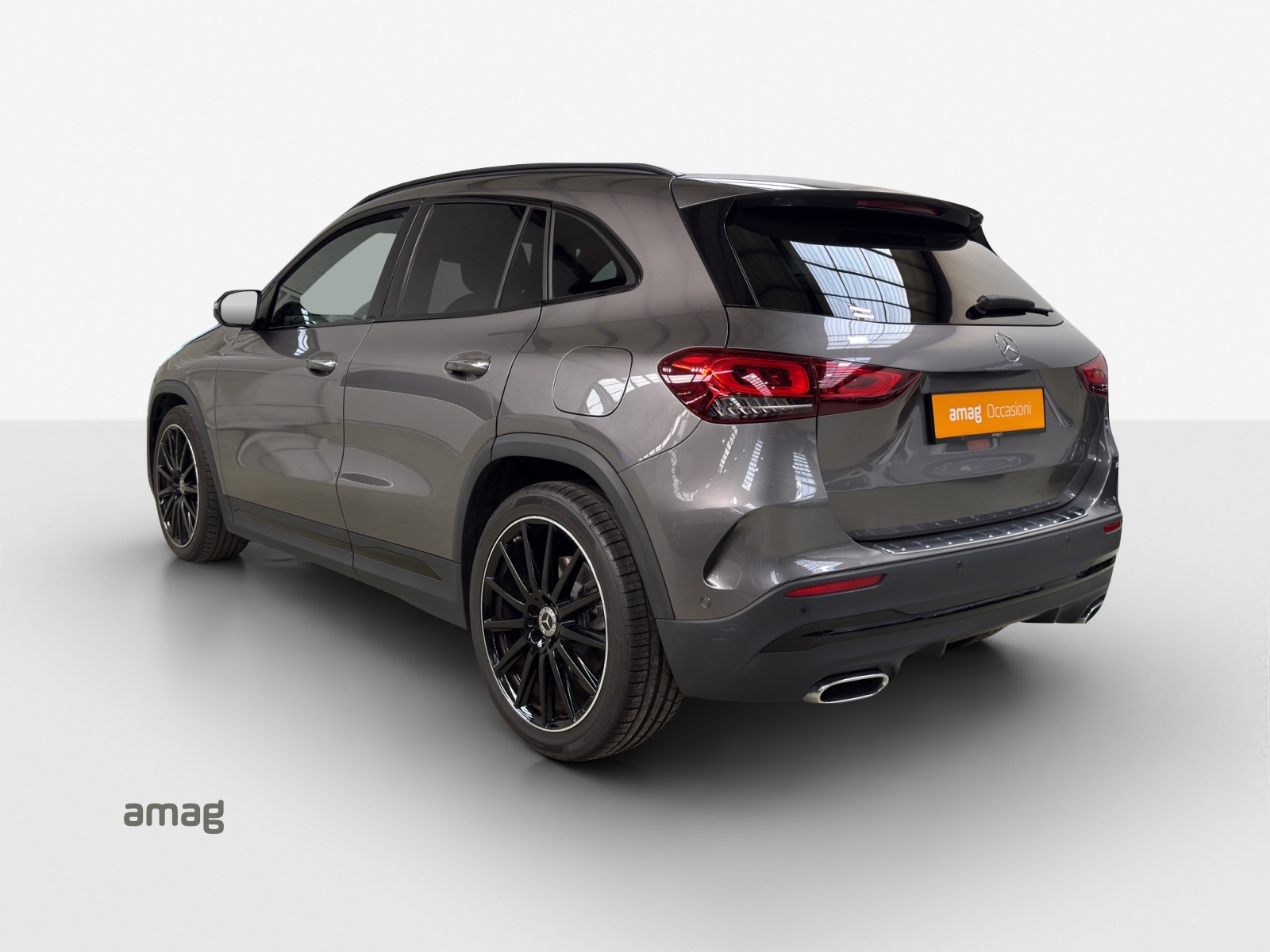 MERCEDES-BENZ GLA 250 4Matic AMG Line 8G-DCT-image-2
