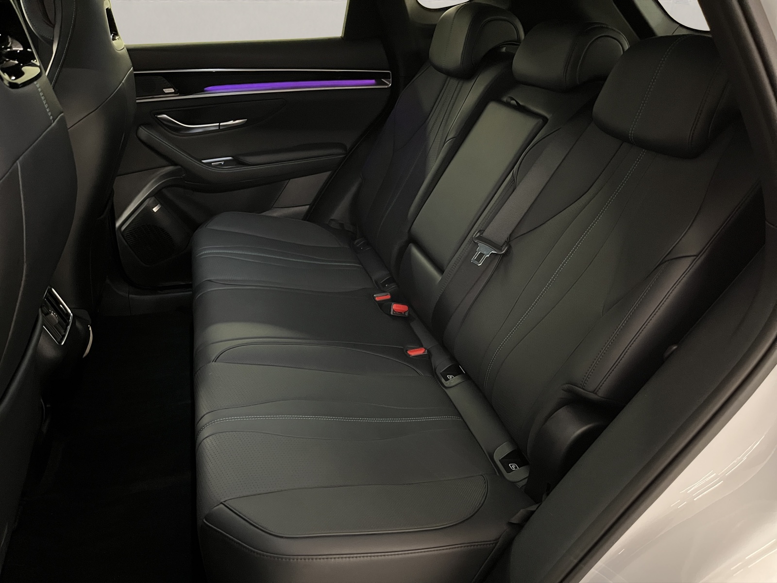 BYD Seal U DM-i Design AWD-image-15