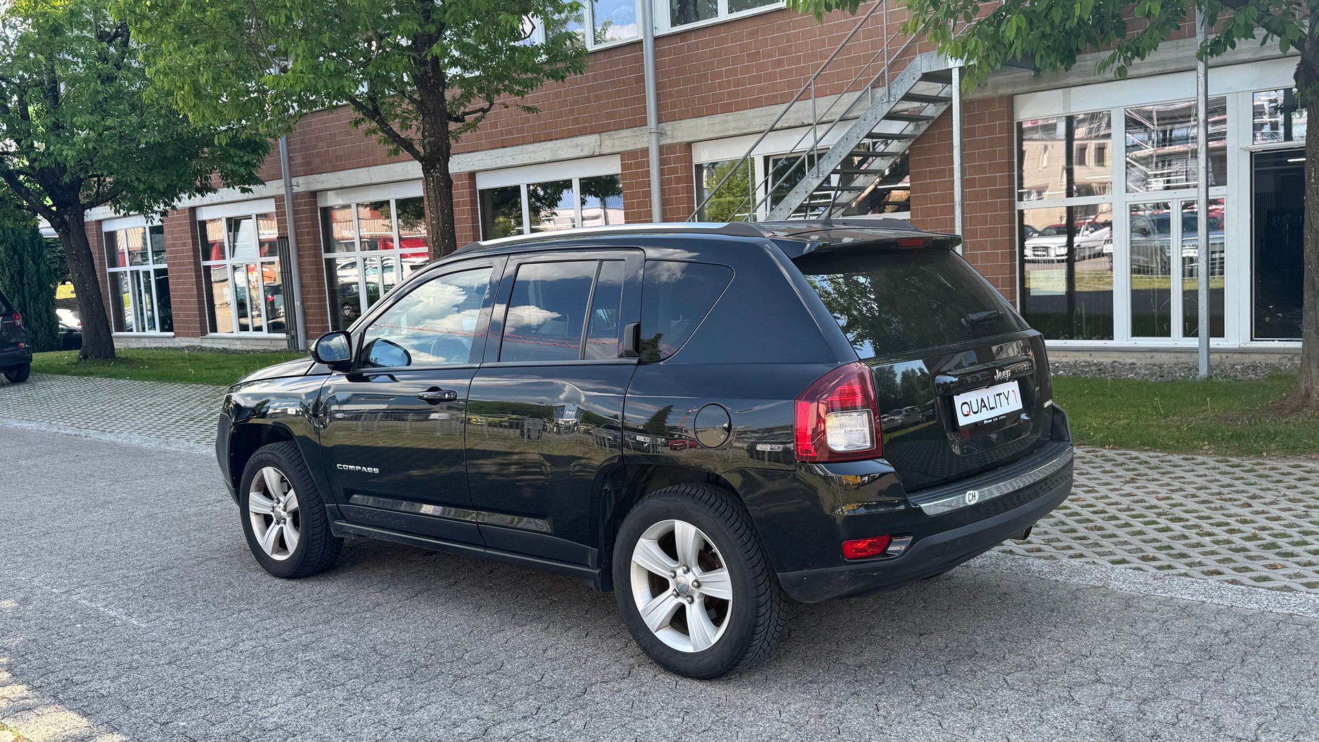 JEEP Compass 2.4 Limited Automatic-image-4