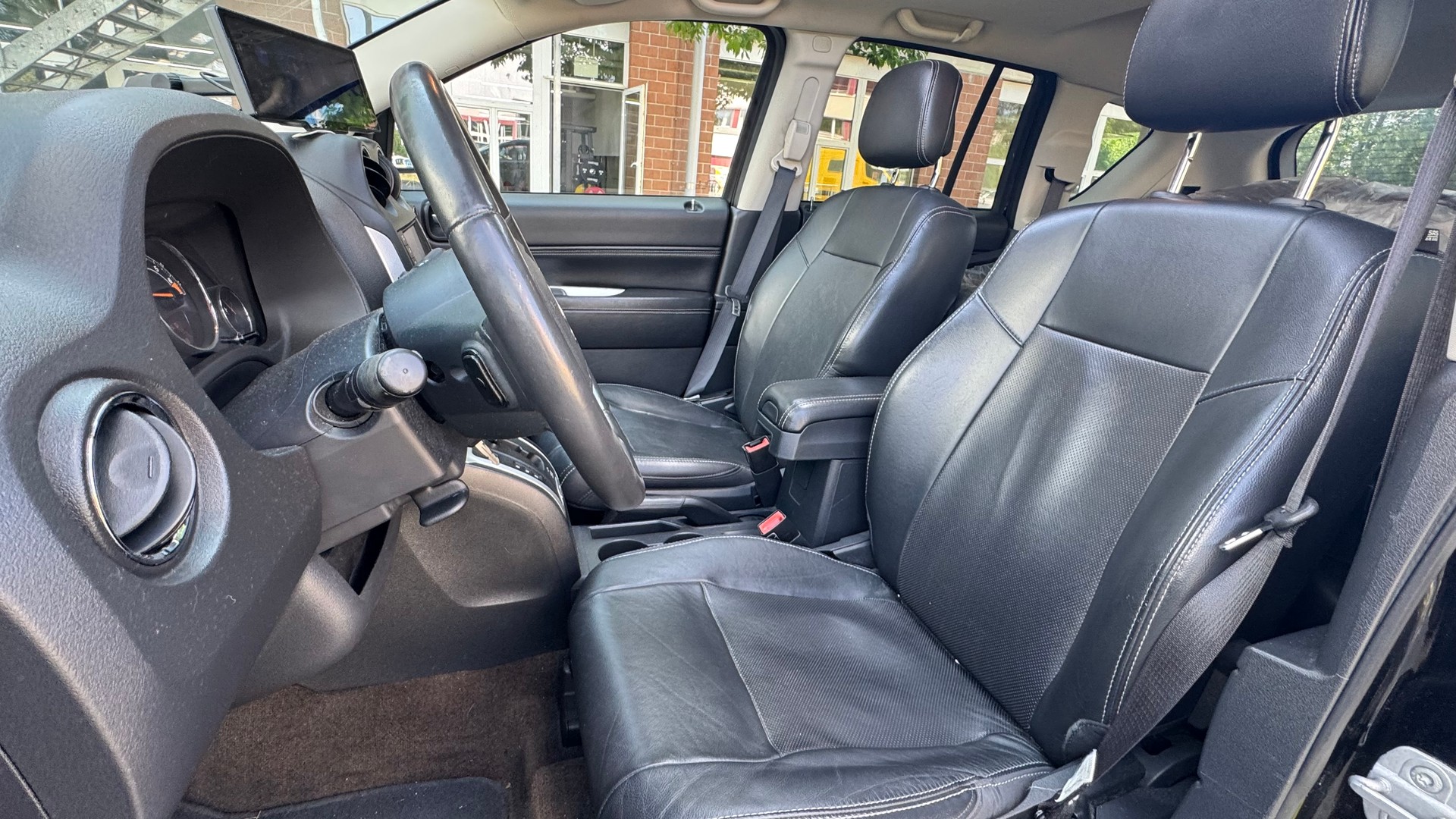 JEEP Compass 2.4 Limited Automatic-image-7