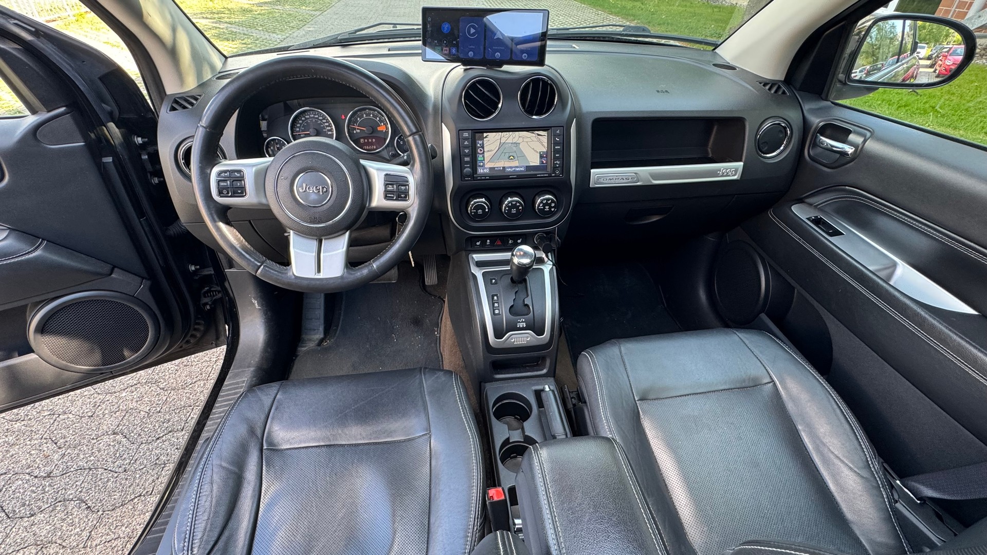 JEEP Compass 2.4 Limited Automatic-image-9