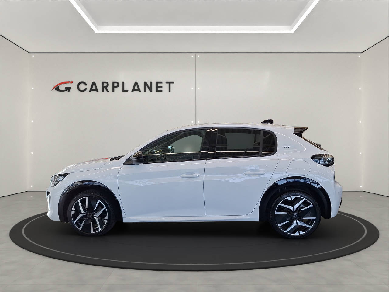 PEUGEOT 208 1.2 Hybrid 145 PS GT-image-1