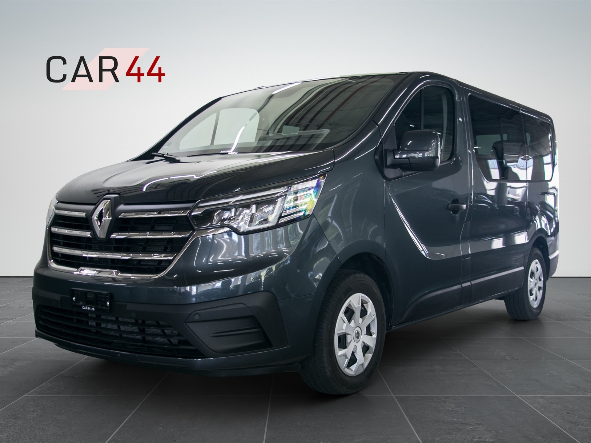 RENAULT Trafic Blue dCi 150 Passenger Techno