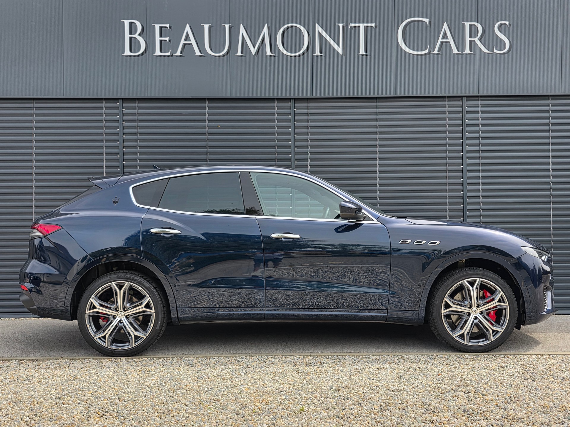 MASERATI Levante 3.0 V6 Modena Automatica-image-0