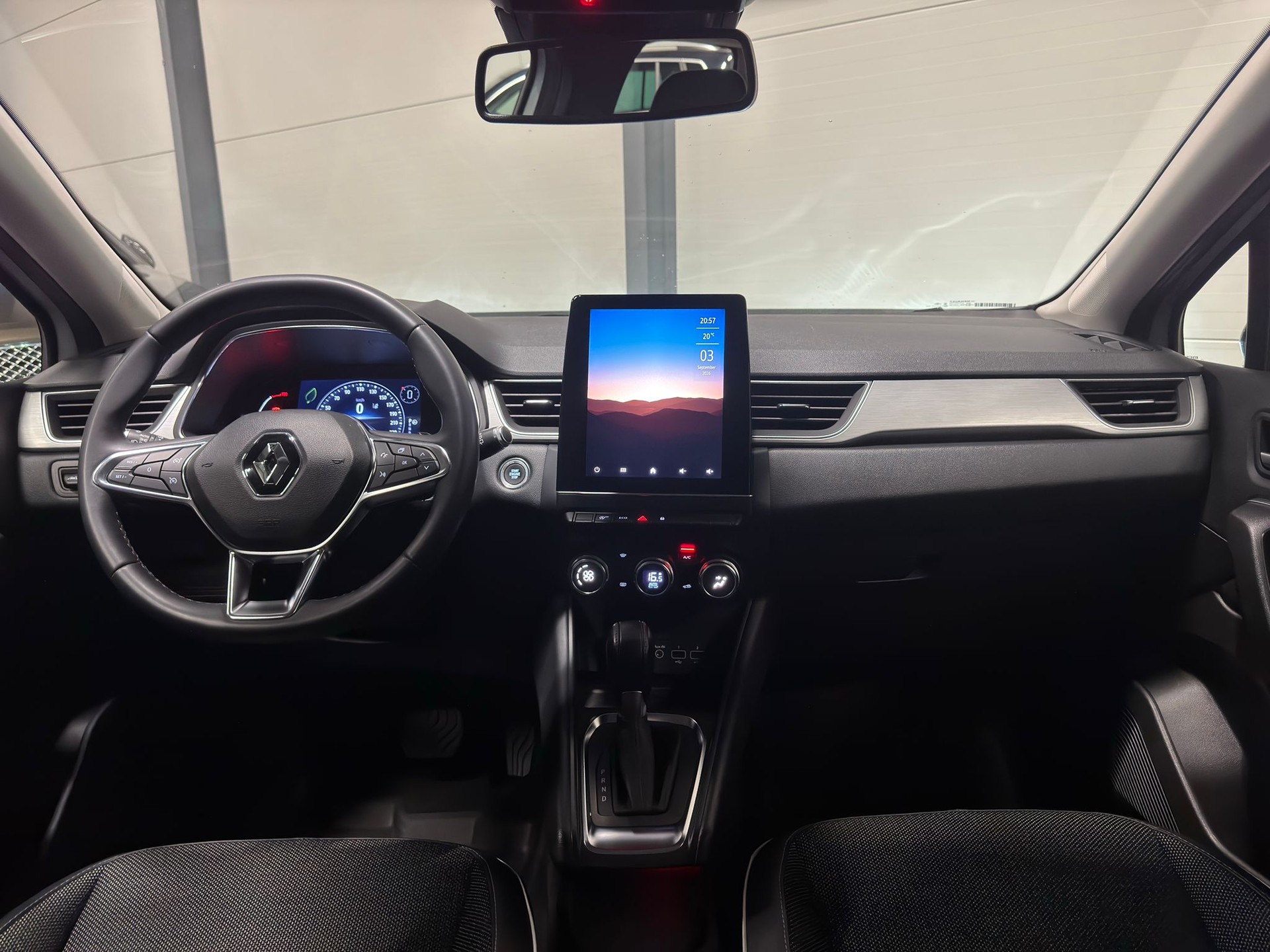 RENAULT Captur 1.3 TCe 140 techno EDC-image-7