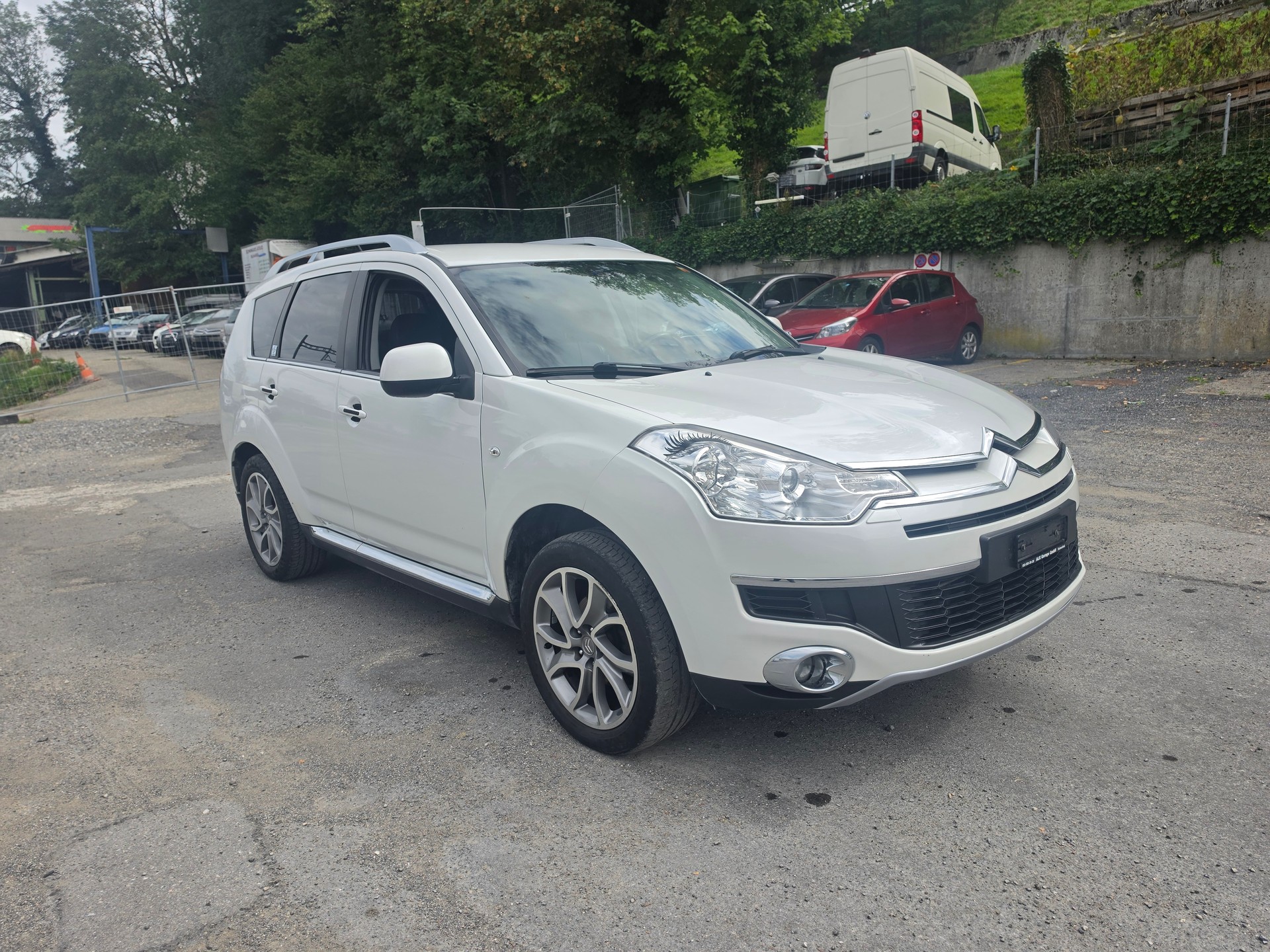 CITROEN C-Crosser 2.2 HDi VTR DCS6-image-0