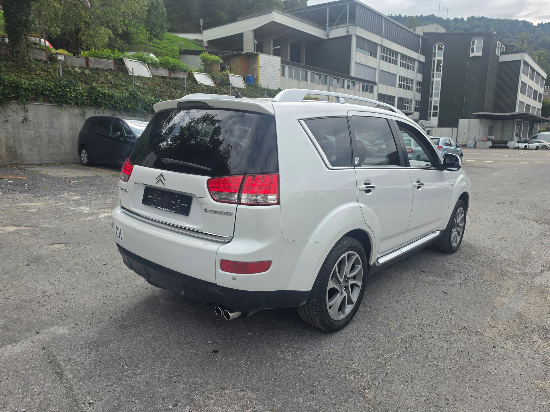 CITROEN C-Crosser 2.2 HDi VTR DCS6-image-2