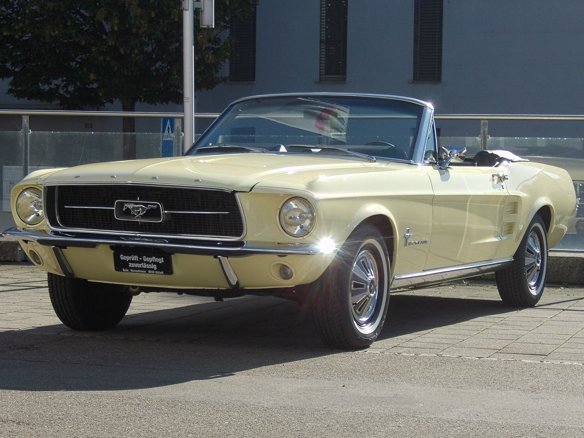 FORD Cabriolet 6 Zylinder 3 Gang Handschaltung mit Veteraneneintrag.-showroom-element-2